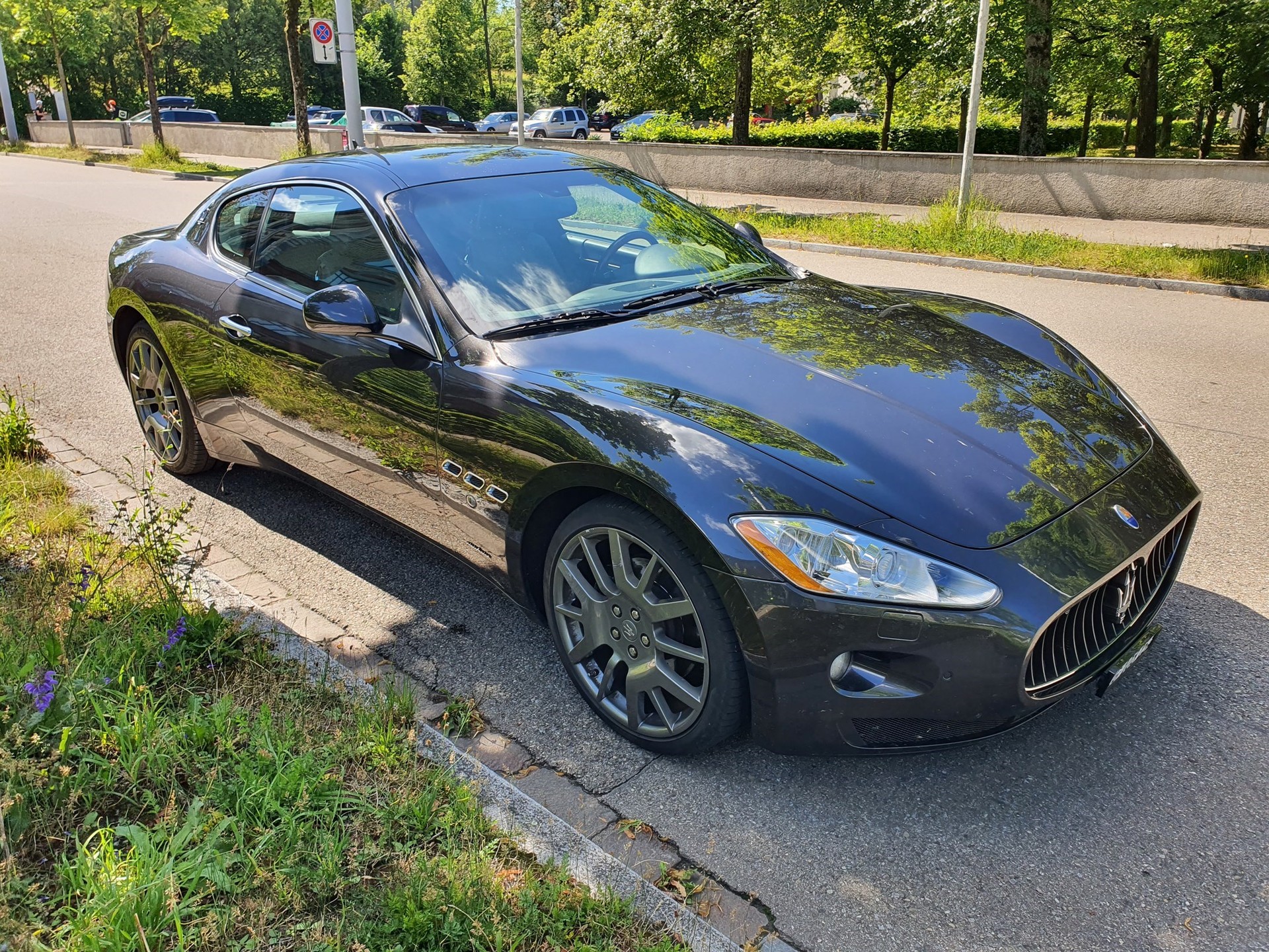 MASERATI GRANTURISMO Automatica-image-1