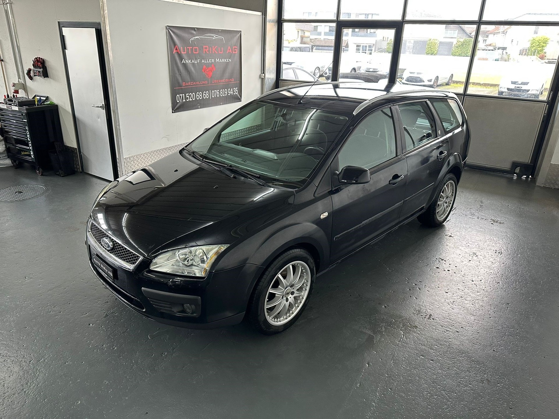 FORD Focus 2.0 TDCi Ghia-image-3