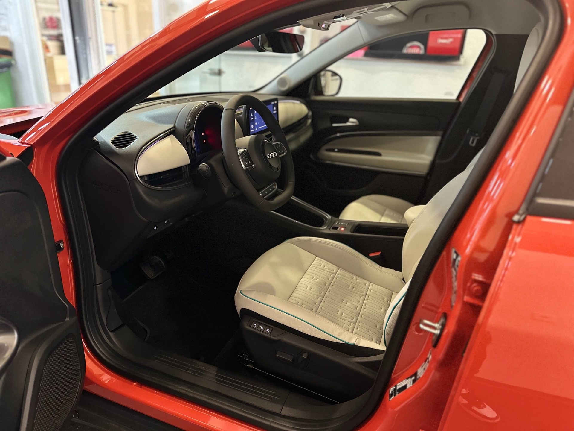 FIAT 600e La Prima-image-9