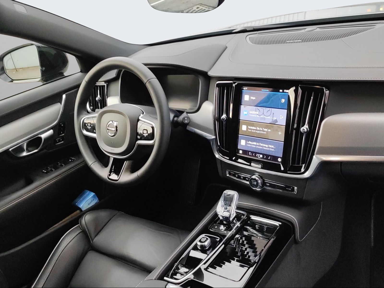 VOLVO V90 2.0 T8 TE Plus Dark eAWD-image-15