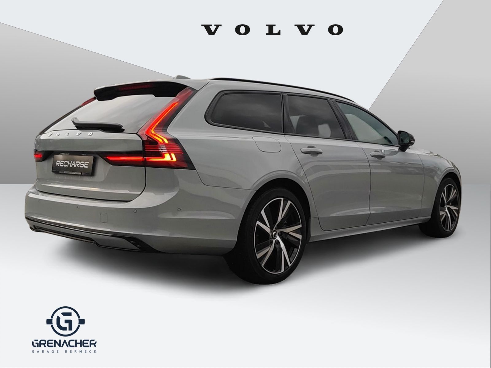 VOLVO V90 2.0 T8 TE Plus Dark eAWD-image-5