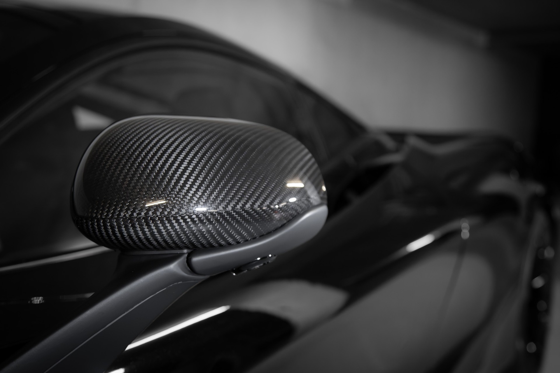 McLAREN 720S Coupé Performance 4.0 V8 SSG-image-15