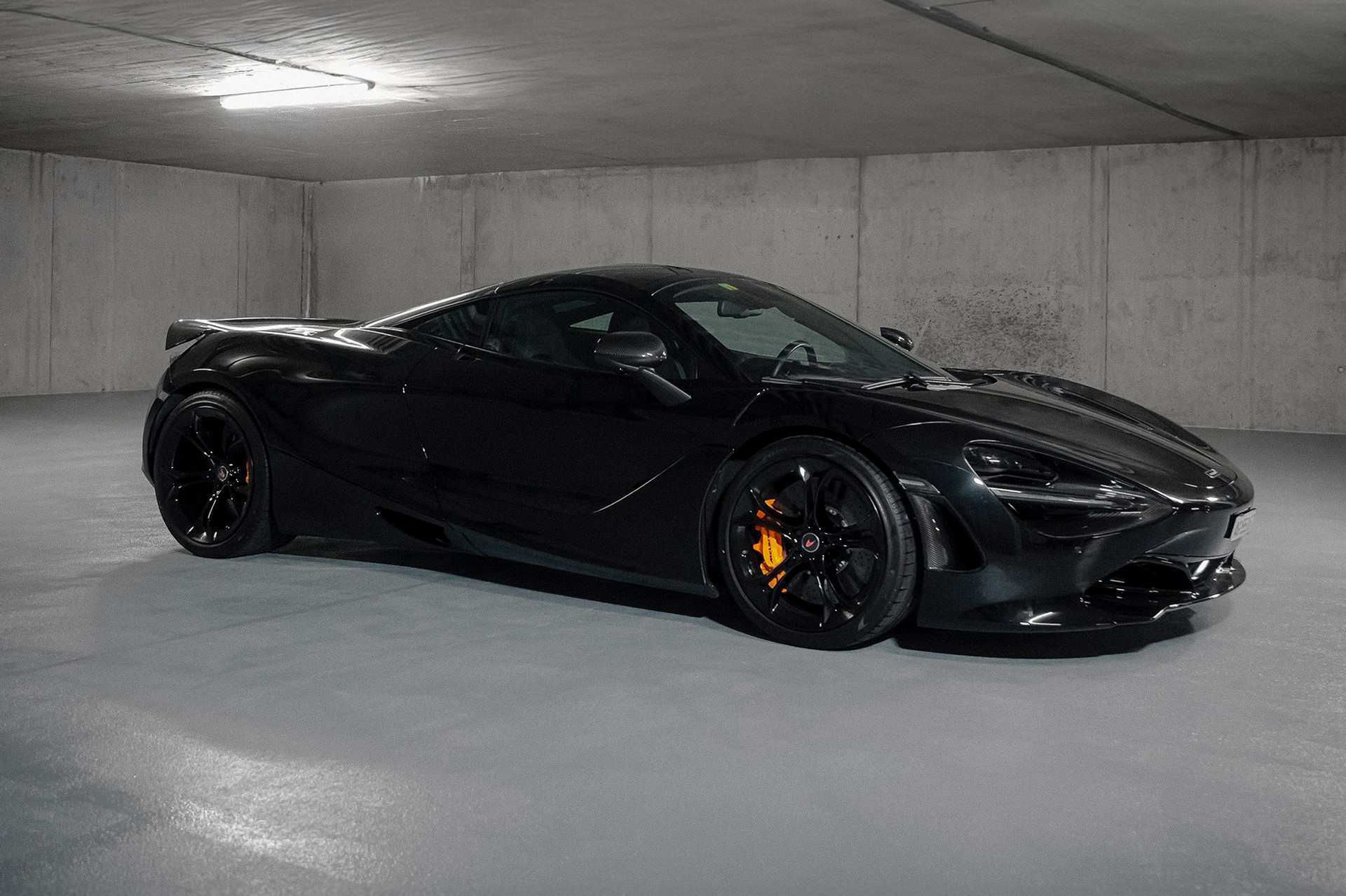 McLAREN 720S Coupé Performance 4.0 V8 SSG-showroom-element-3