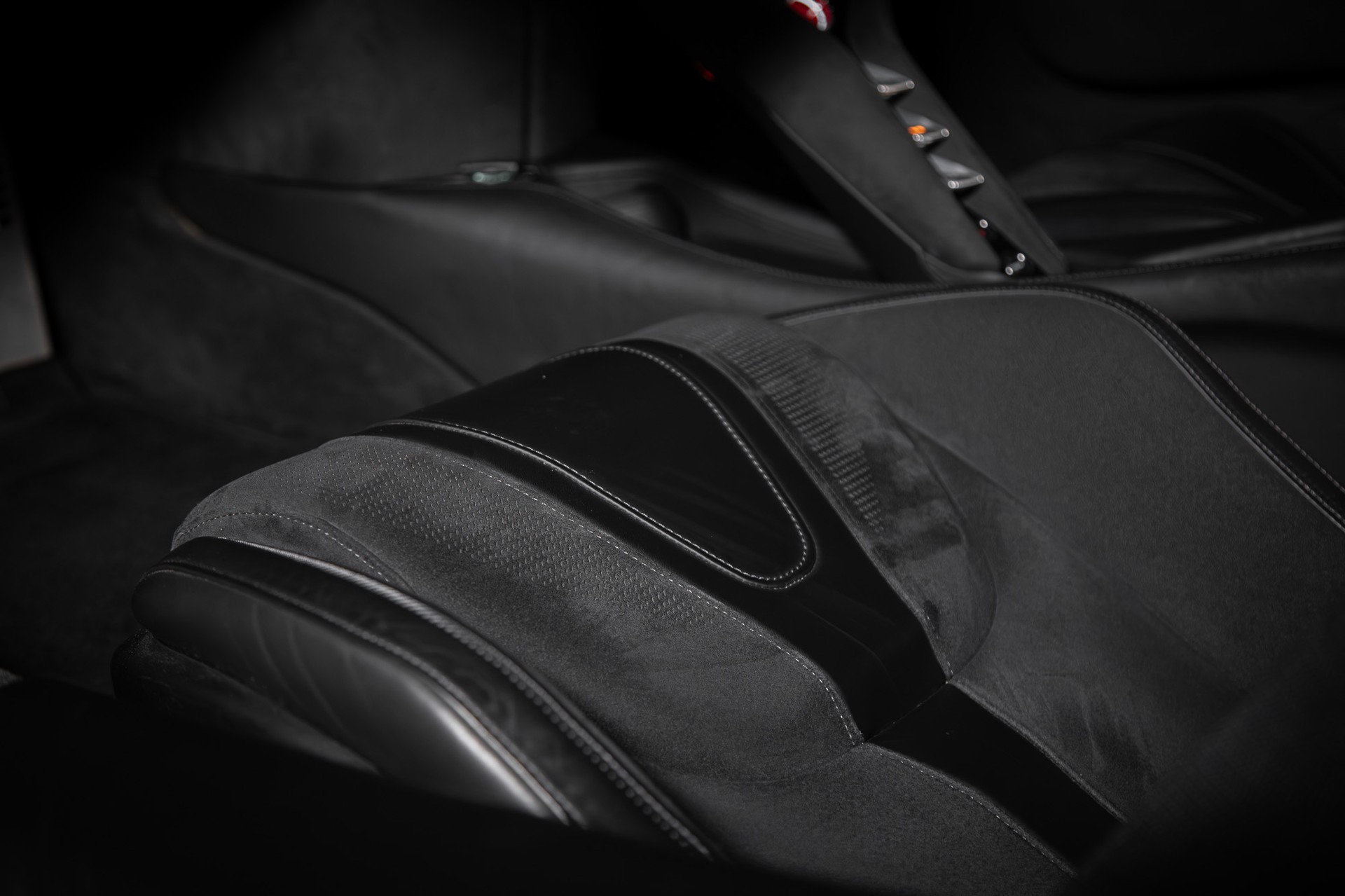 McLAREN 720S Coupé Performance 4.0 V8 SSG-image-26