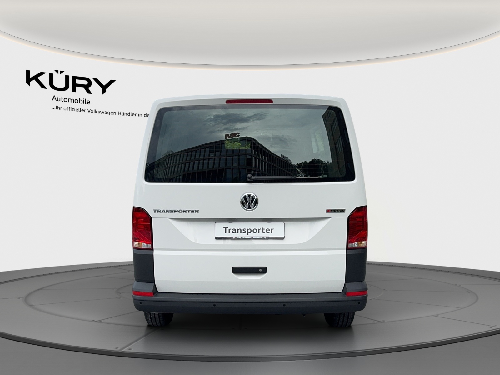 VW T6.1 2.0 TDI 4Motion DSG-image-5