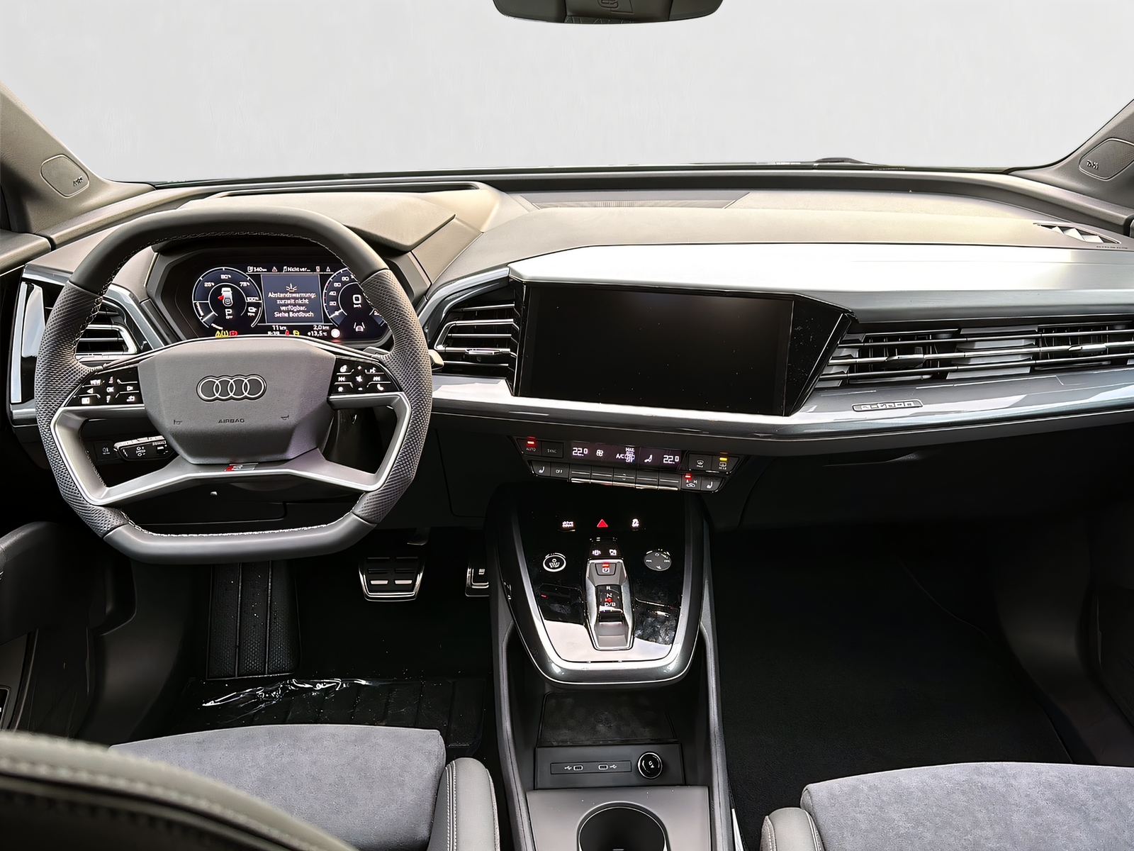 AUDI Q4 Sportback e-tron 55 quattro-image-8