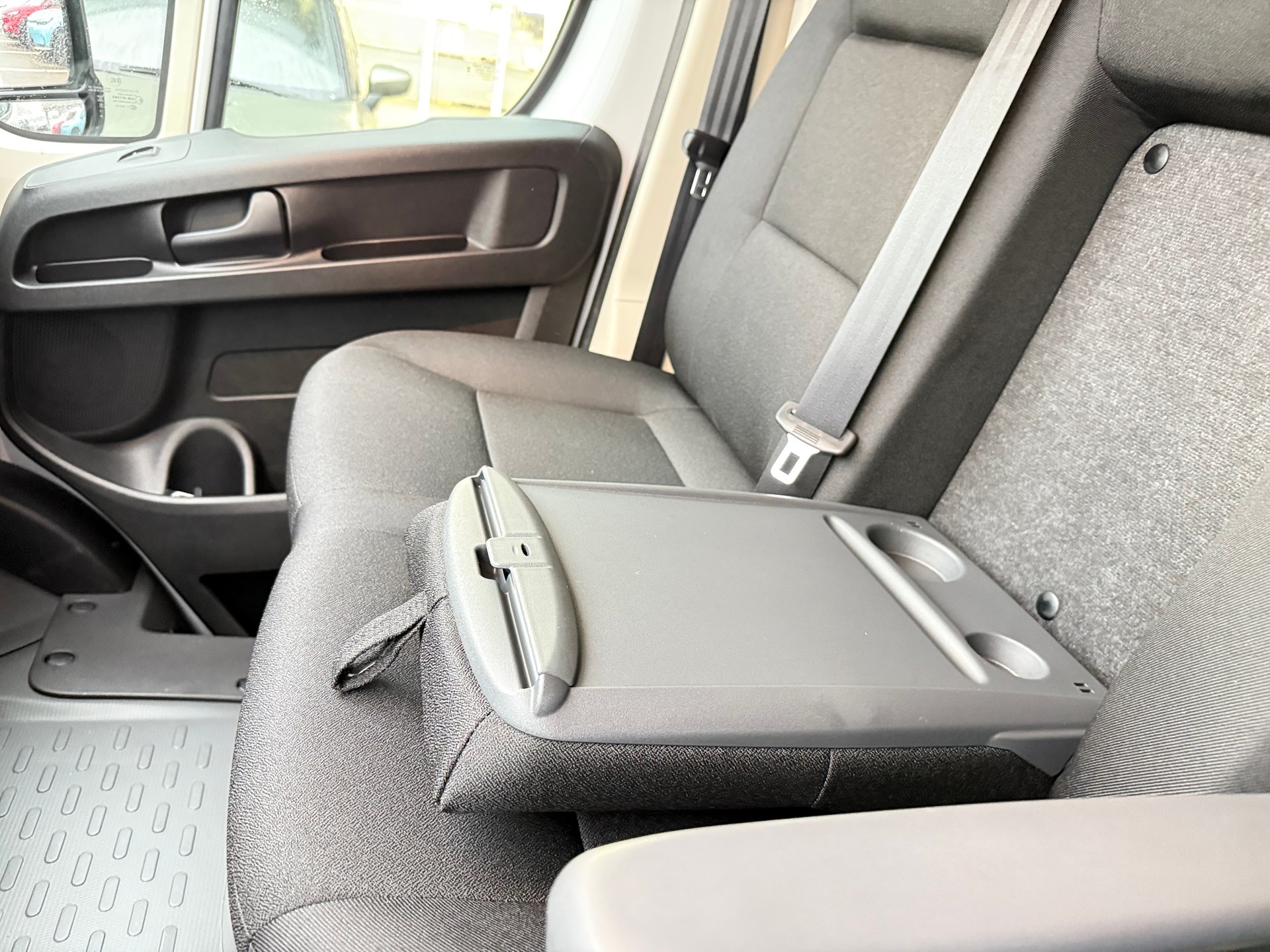 CITROEN Citroen Jumper L4H3 180 PS NEUES MODELL TOP AUSSTATTUNG ! Garage Zöllig - Finanzierung OHNE Zins möglich! Alle Grössen verfügbar-image-19