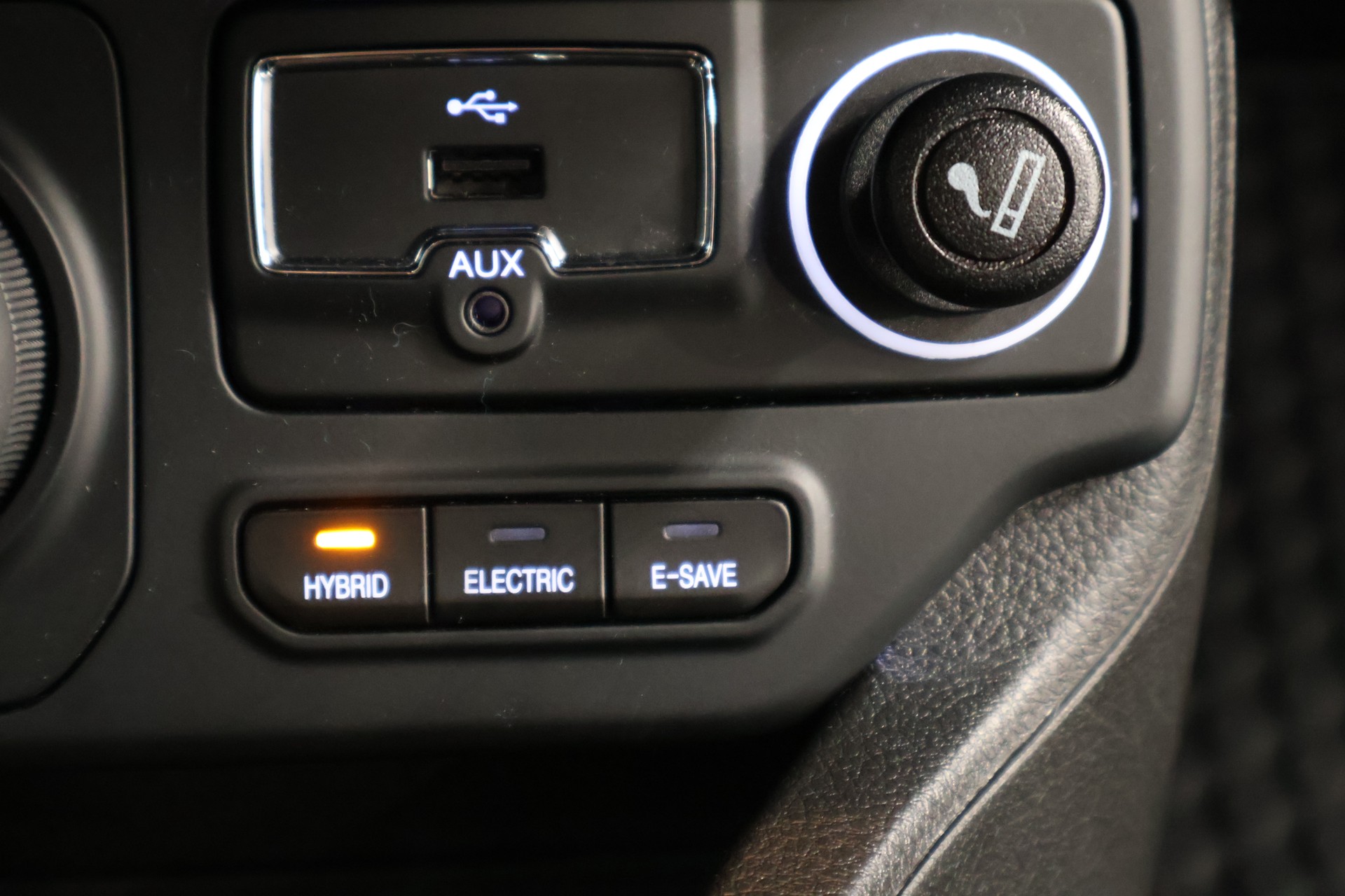 JEEP Renegade 1.3 T PHEV S AWD-image-25