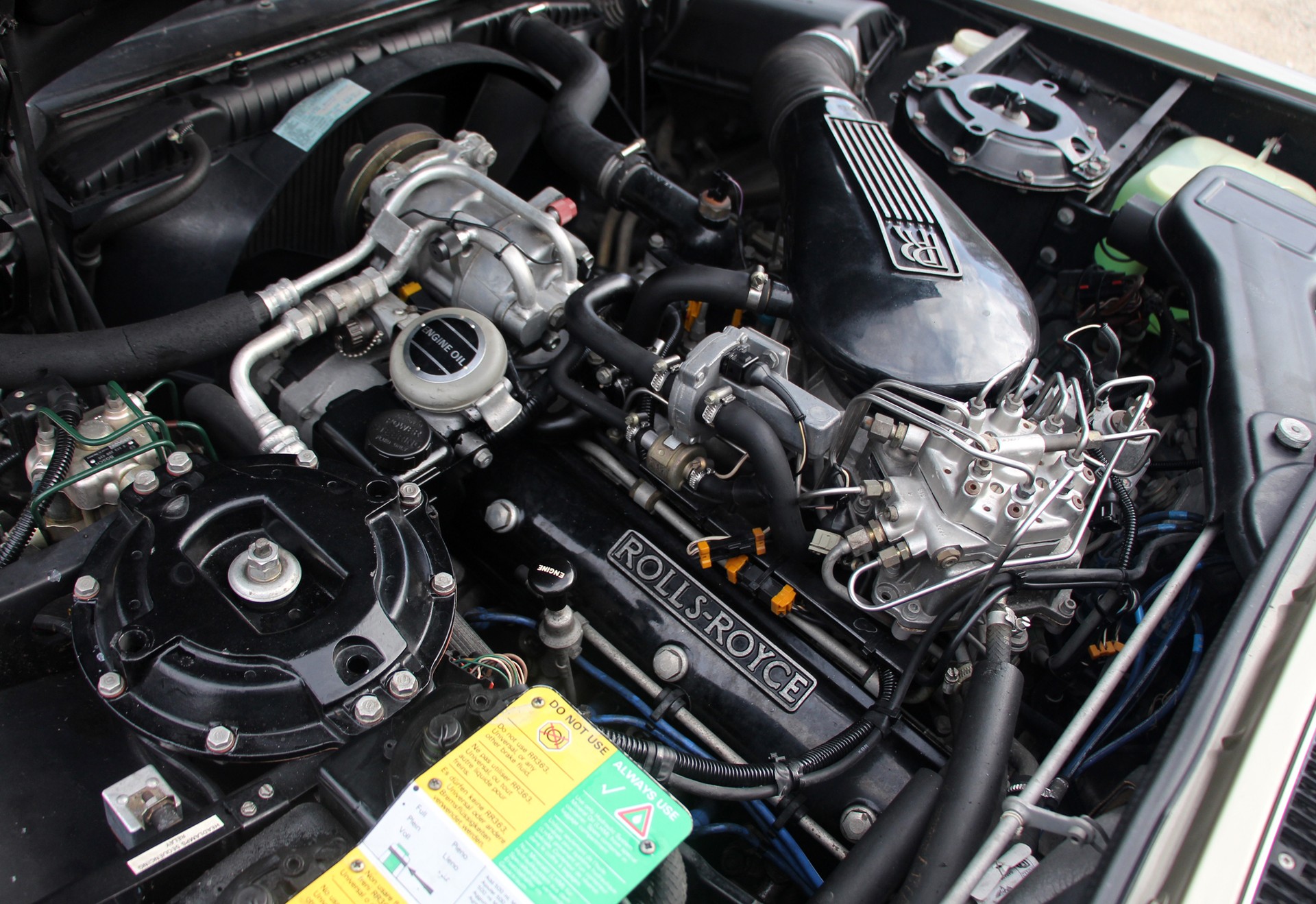 ROLLS-ROYCE Silver Spirit-image-14