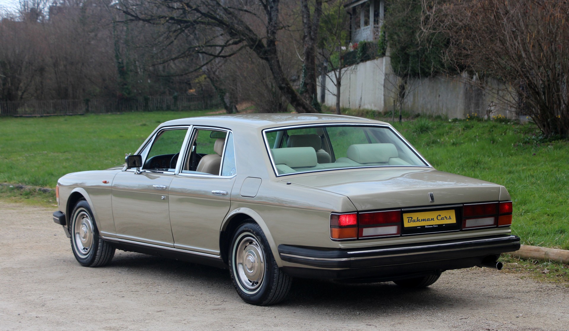 ROLLS-ROYCE Silver Spirit-image-27