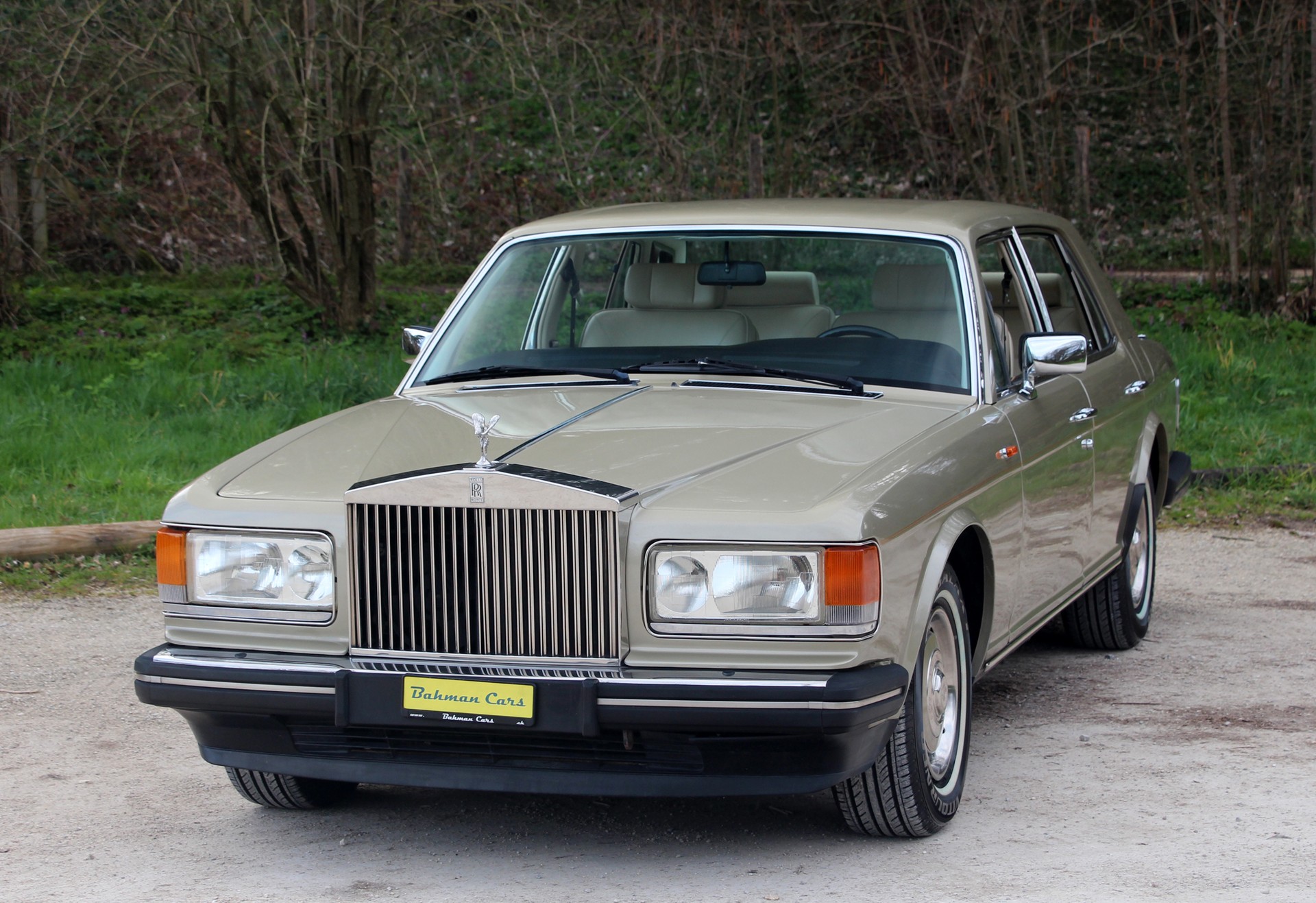 ROLLS-ROYCE Silver Spirit-showroom-element-2