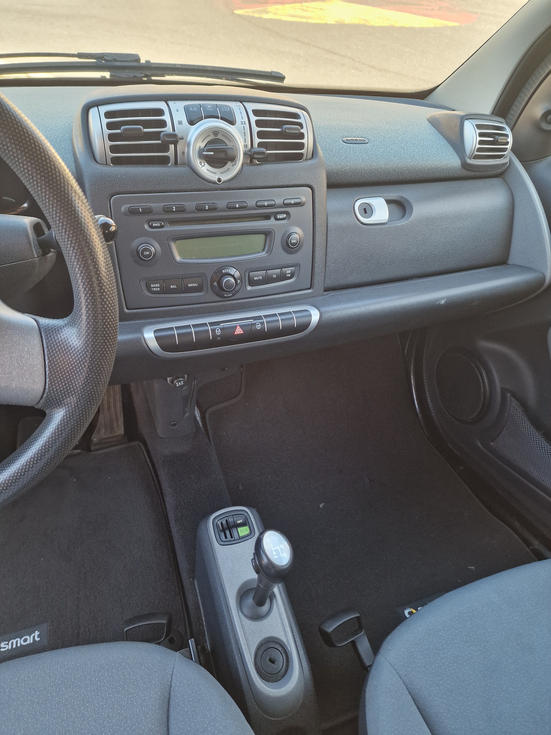 SMART fortwo pure mhd softouch-image-7