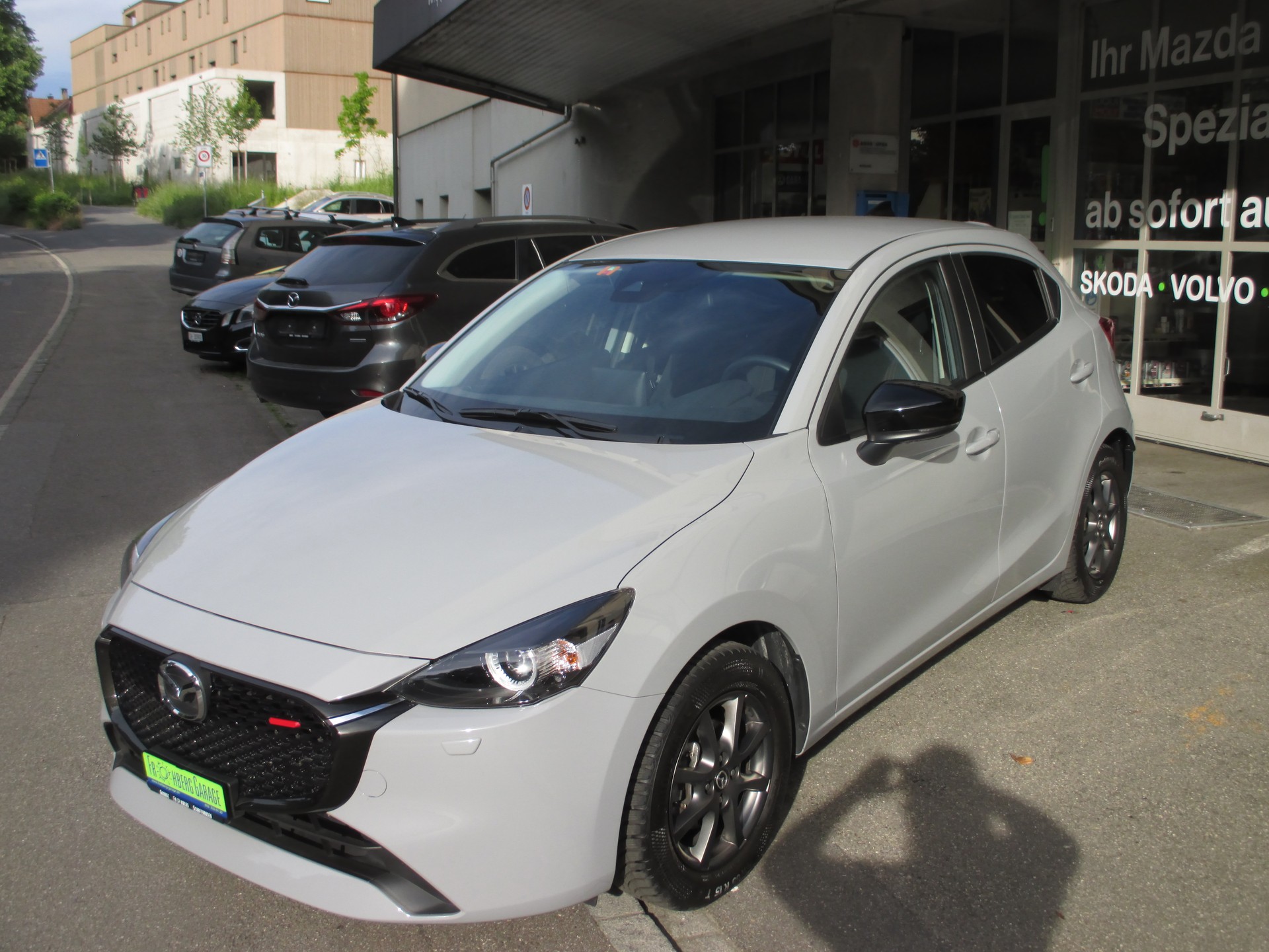 MAZDA 2 SKYACTIV-G 90 Homura Automat-image-2
