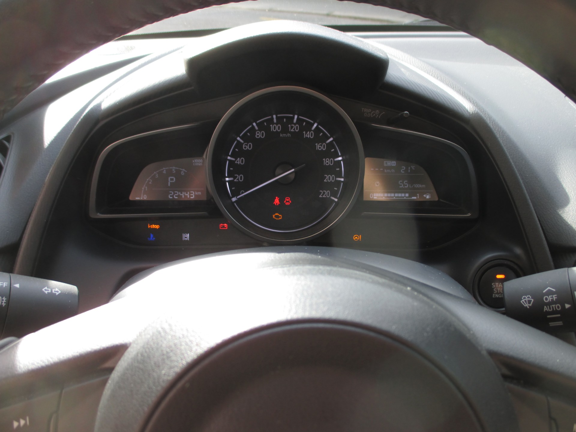 MAZDA 2 SKYACTIV-G 90 Homura Automat-image-6