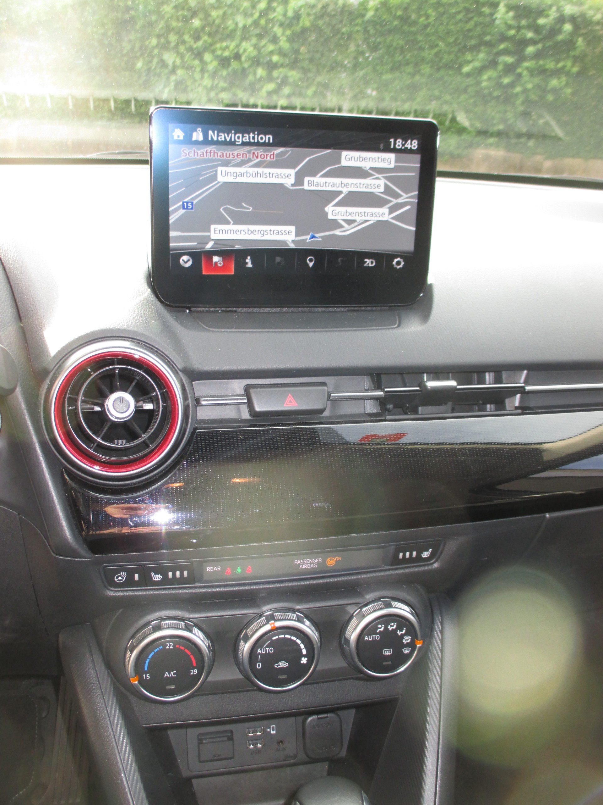 MAZDA 2 SKYACTIV-G 90 Homura Automat-image-7
