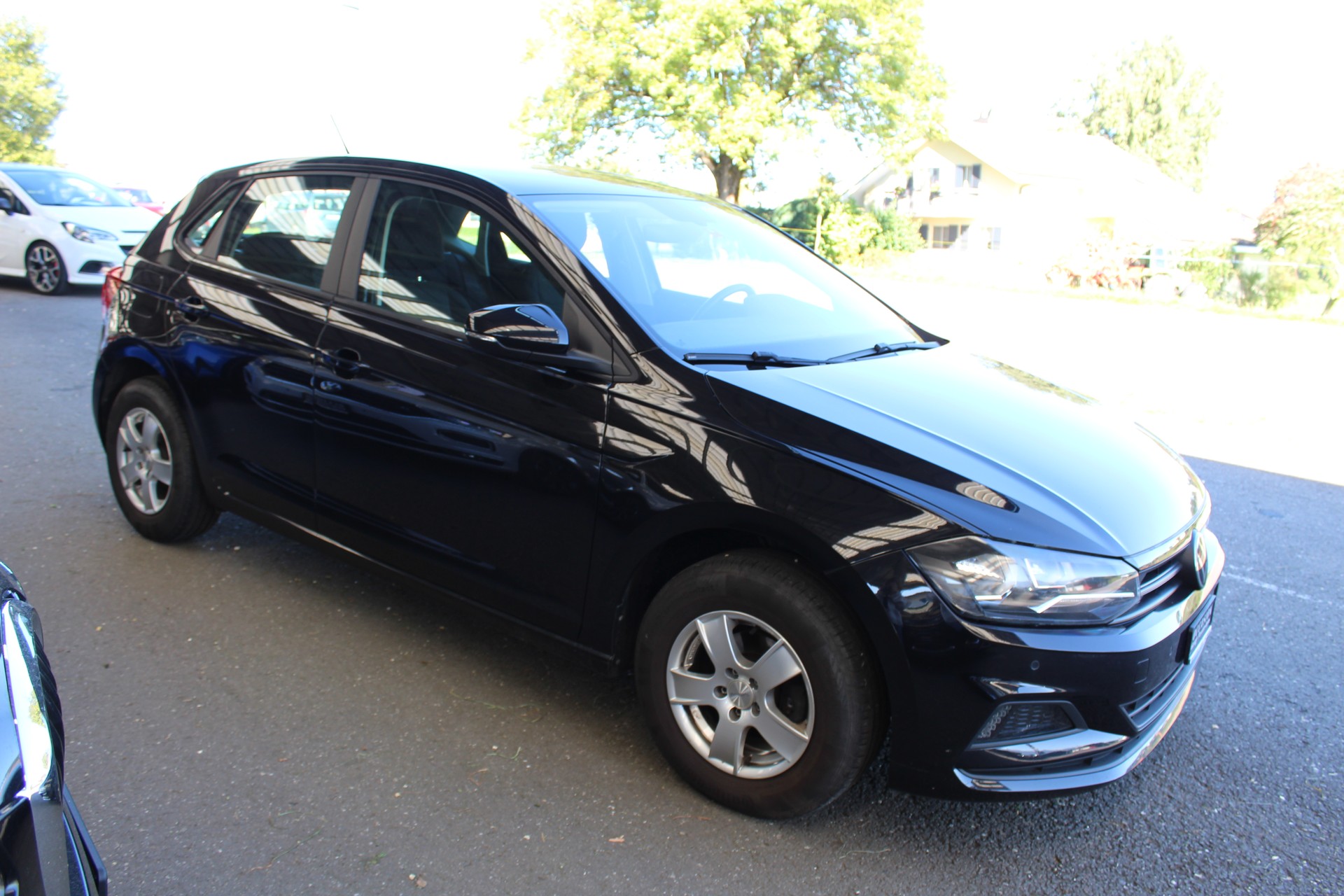 VW Polo 1.0 BMT United-image-1
