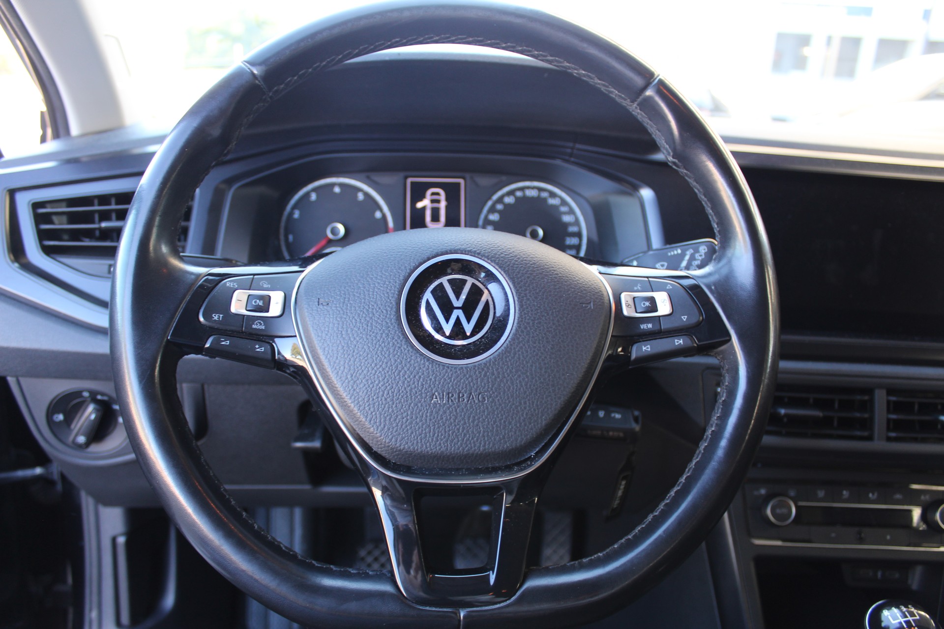 VW Polo 1.0 BMT United-image-7