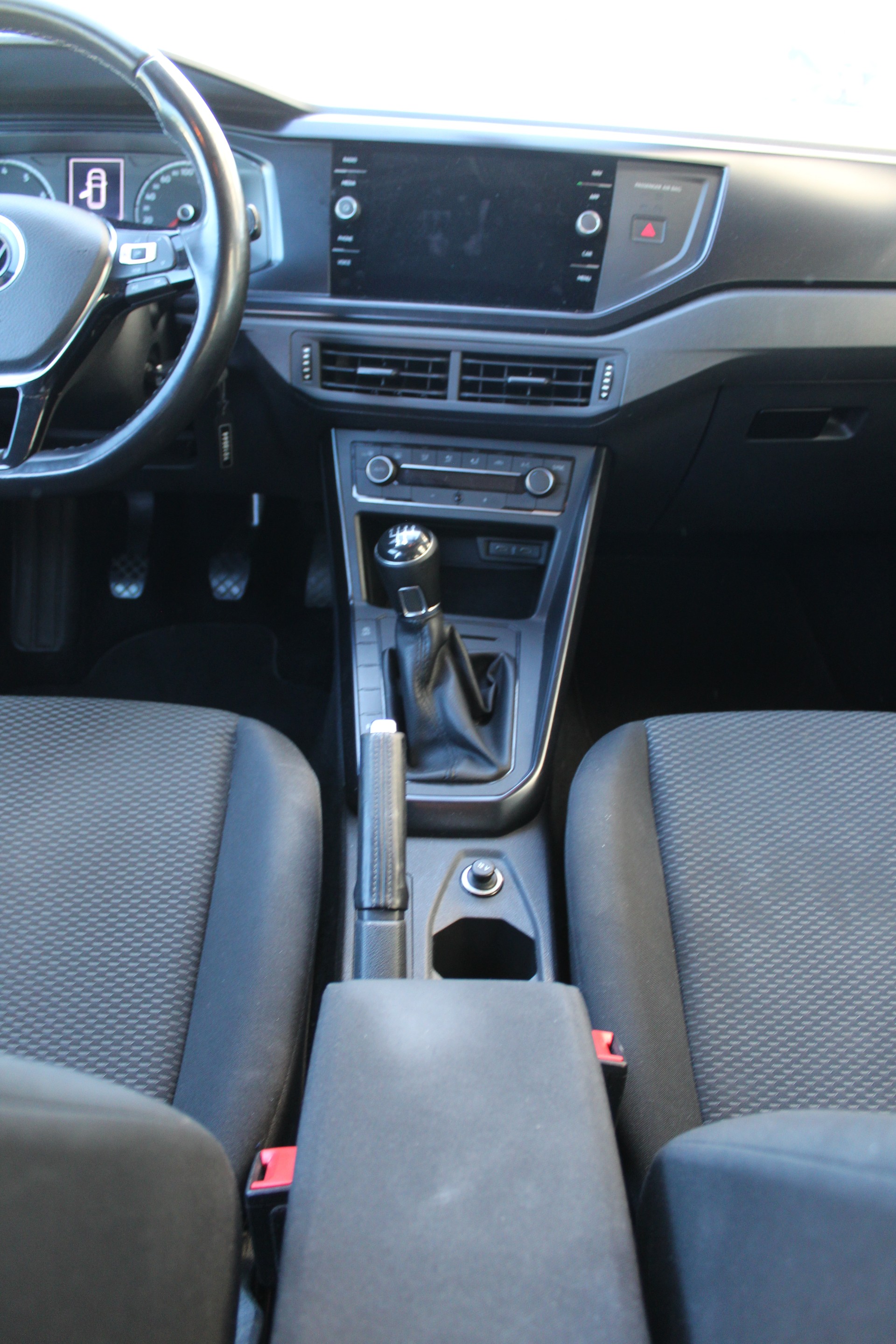 VW Polo 1.0 BMT United-image-9