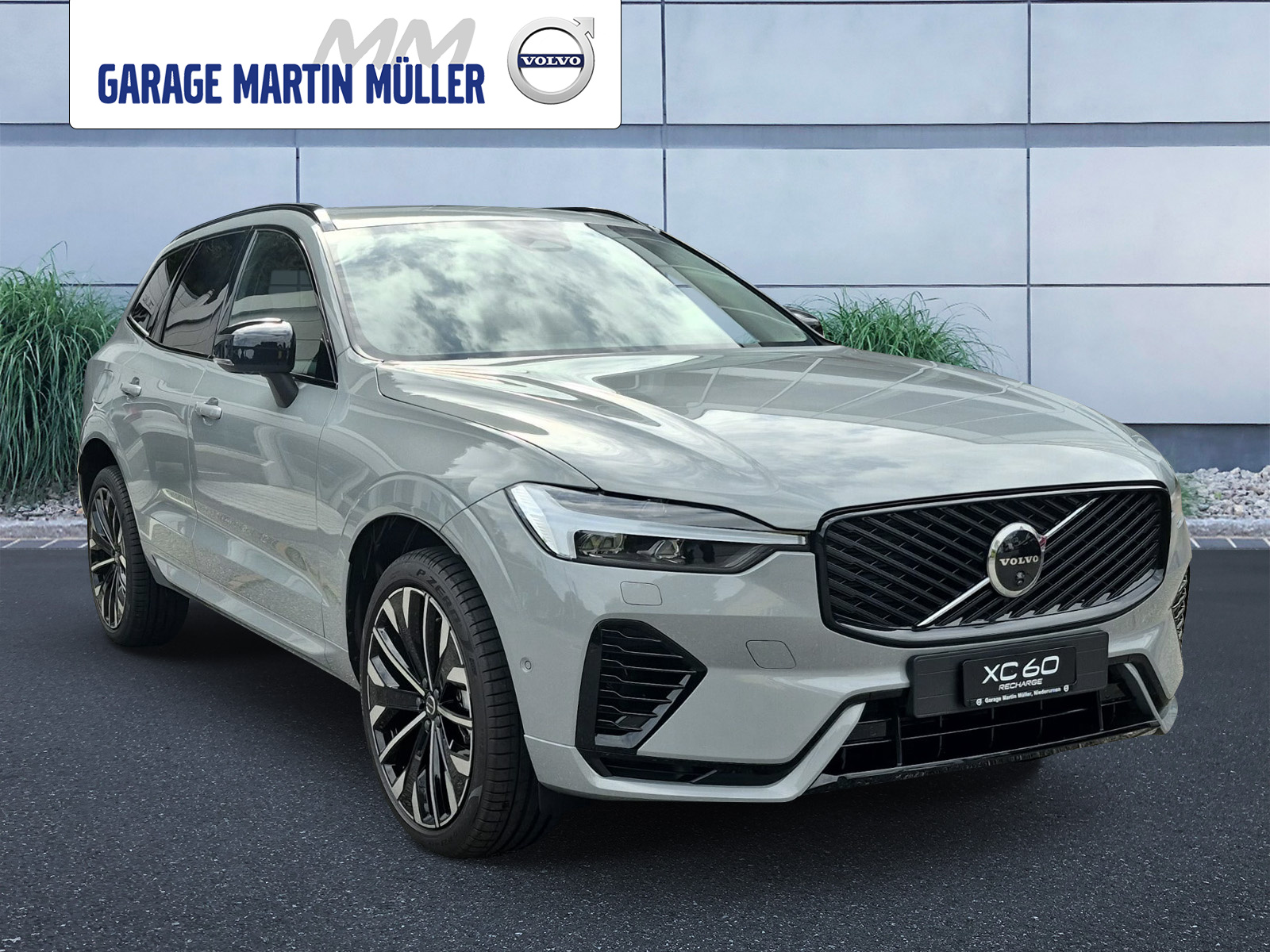 VOLVO XC60 2.0 T6 TE Ultra Dark eAWD-image-6