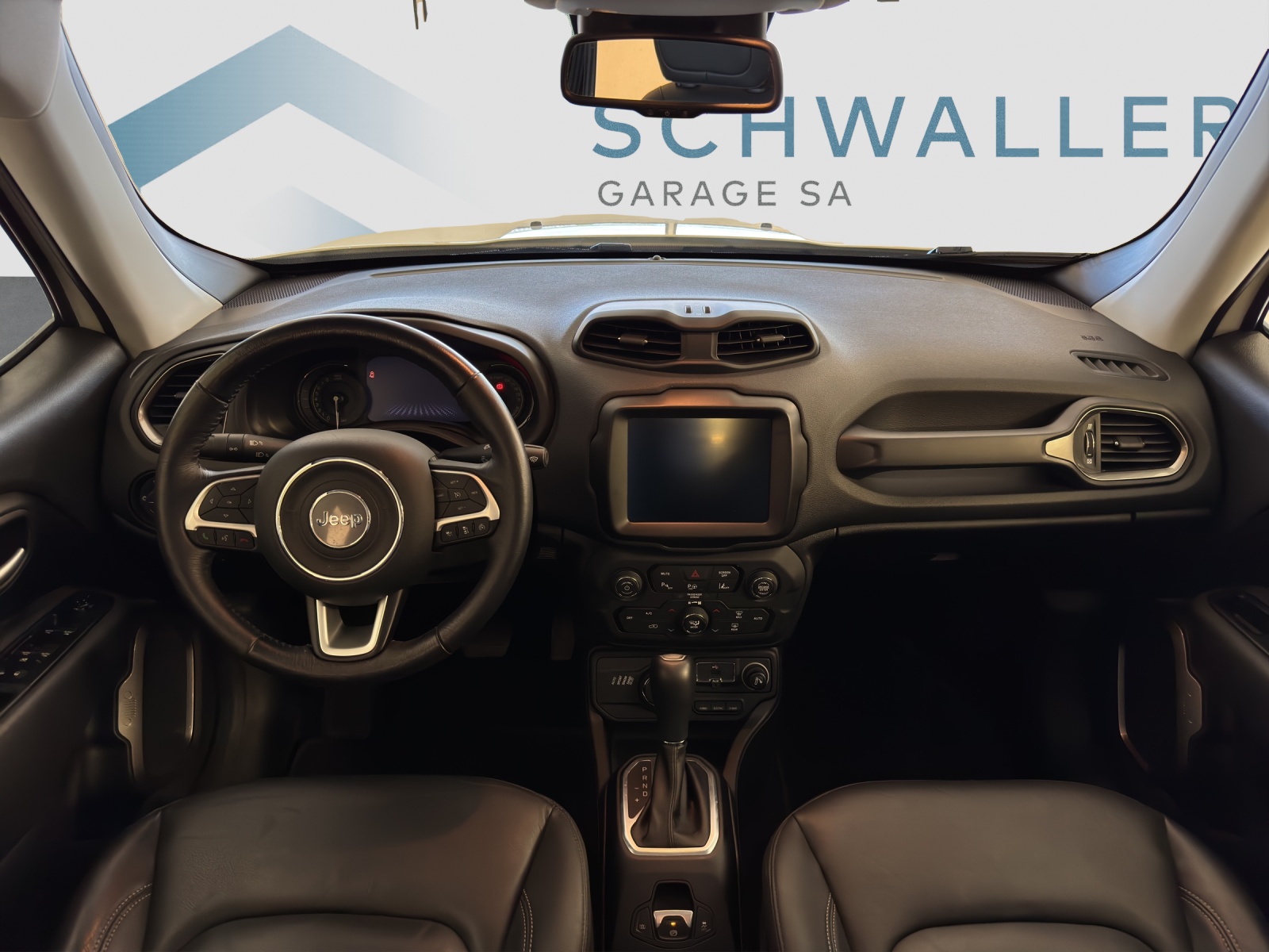 JEEP RENEGADE 1.3 Limited 4xe-image-9