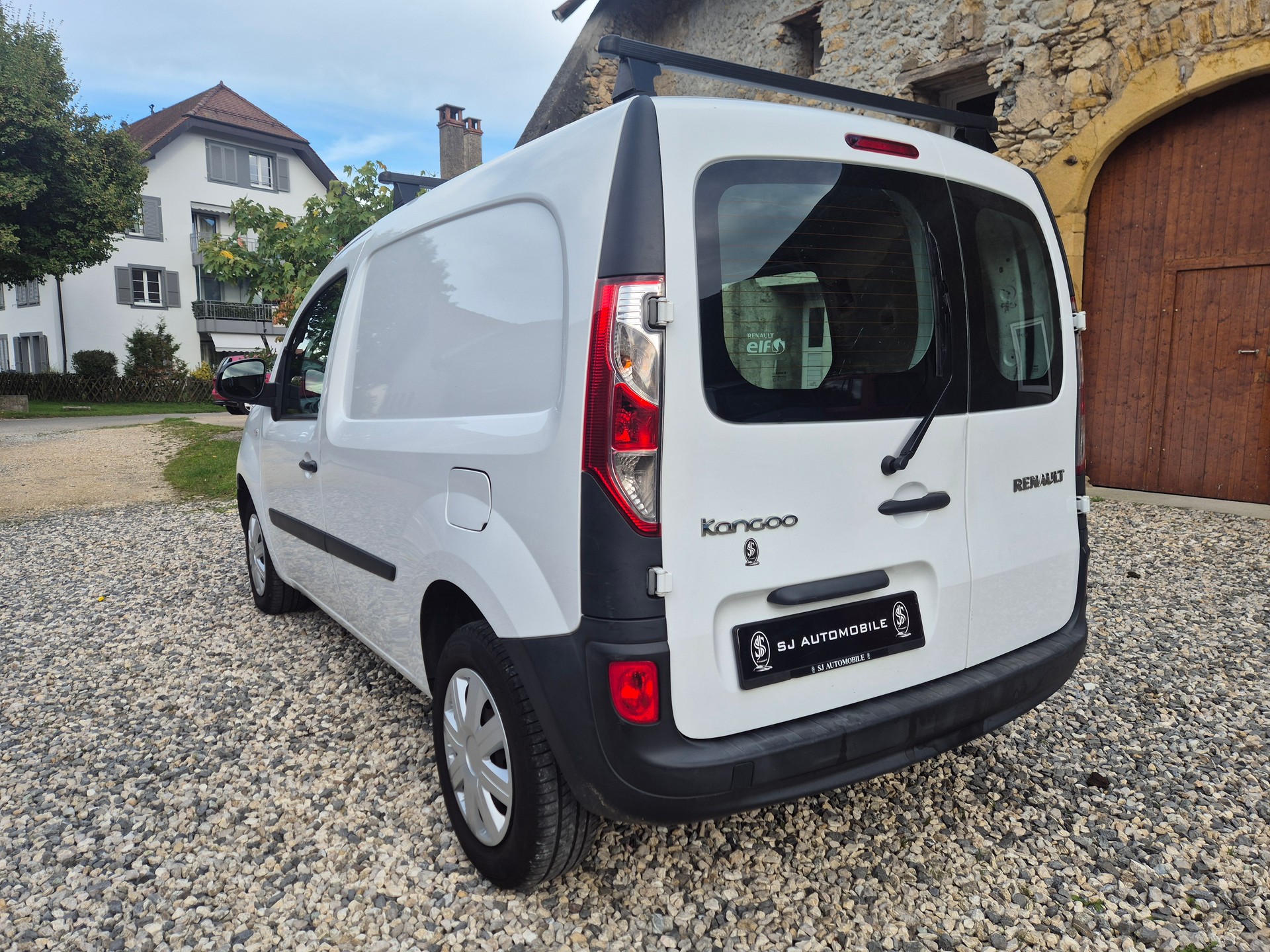RENAULT Kangoo Medium TCe 115 Business A-image-2