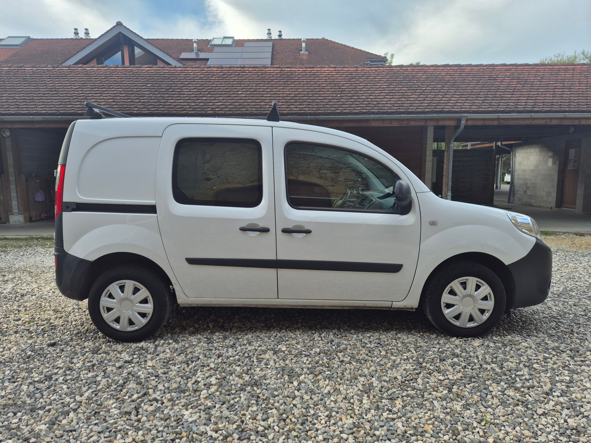 RENAULT Kangoo Medium TCe 115 Business A-image-5