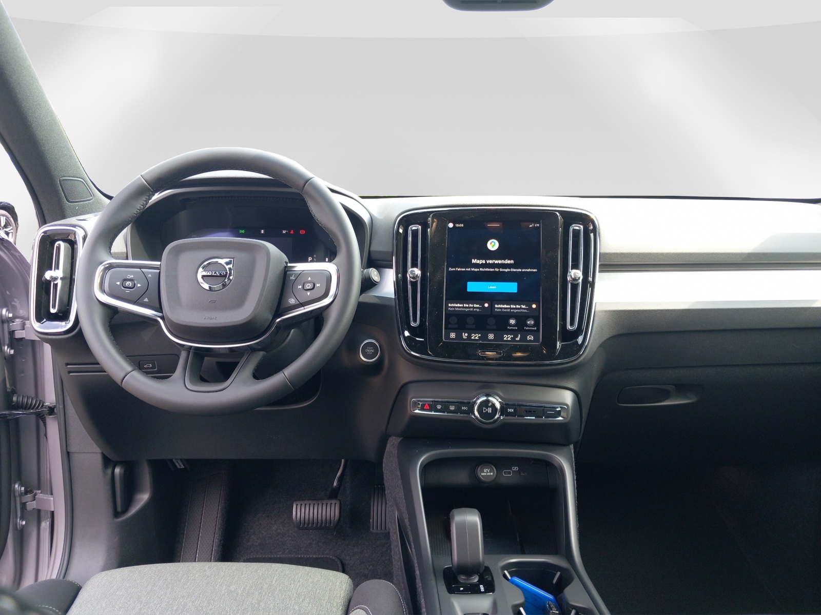 VOLVO XC40 2.0 B3 MH XCITE-image-16