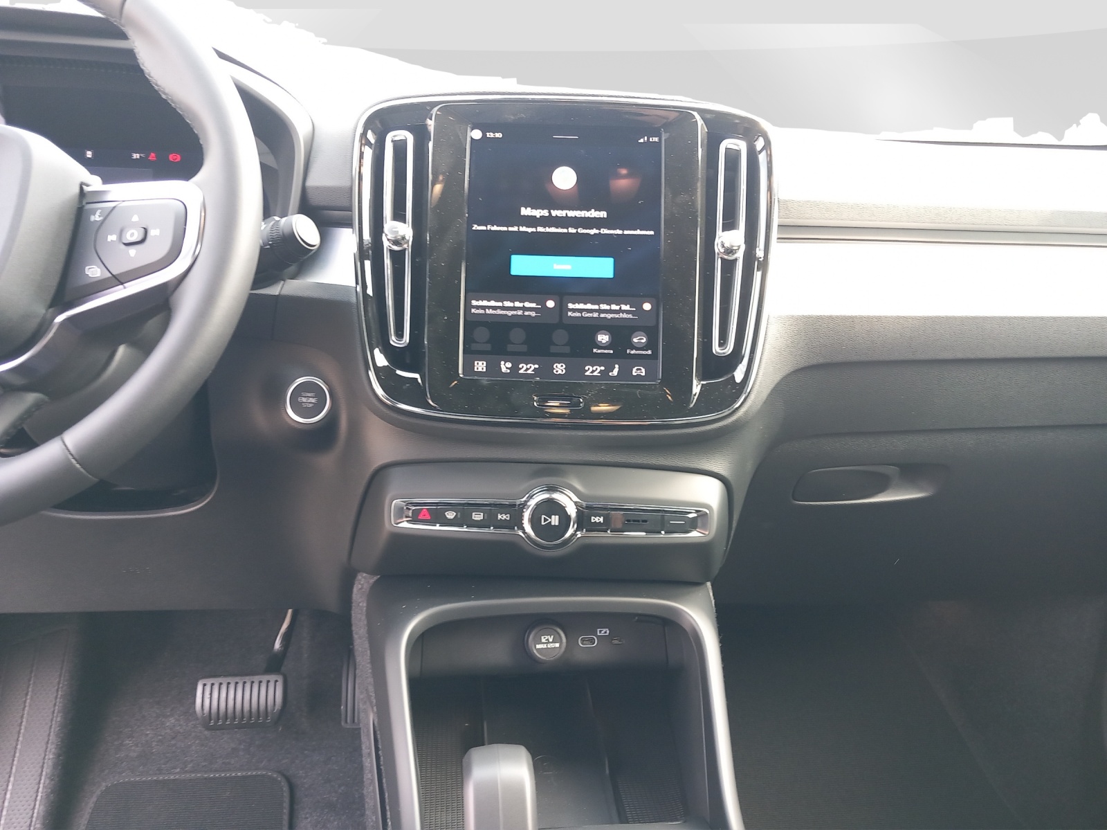 VOLVO XC40 2.0 B3 MH XCITE-image-12