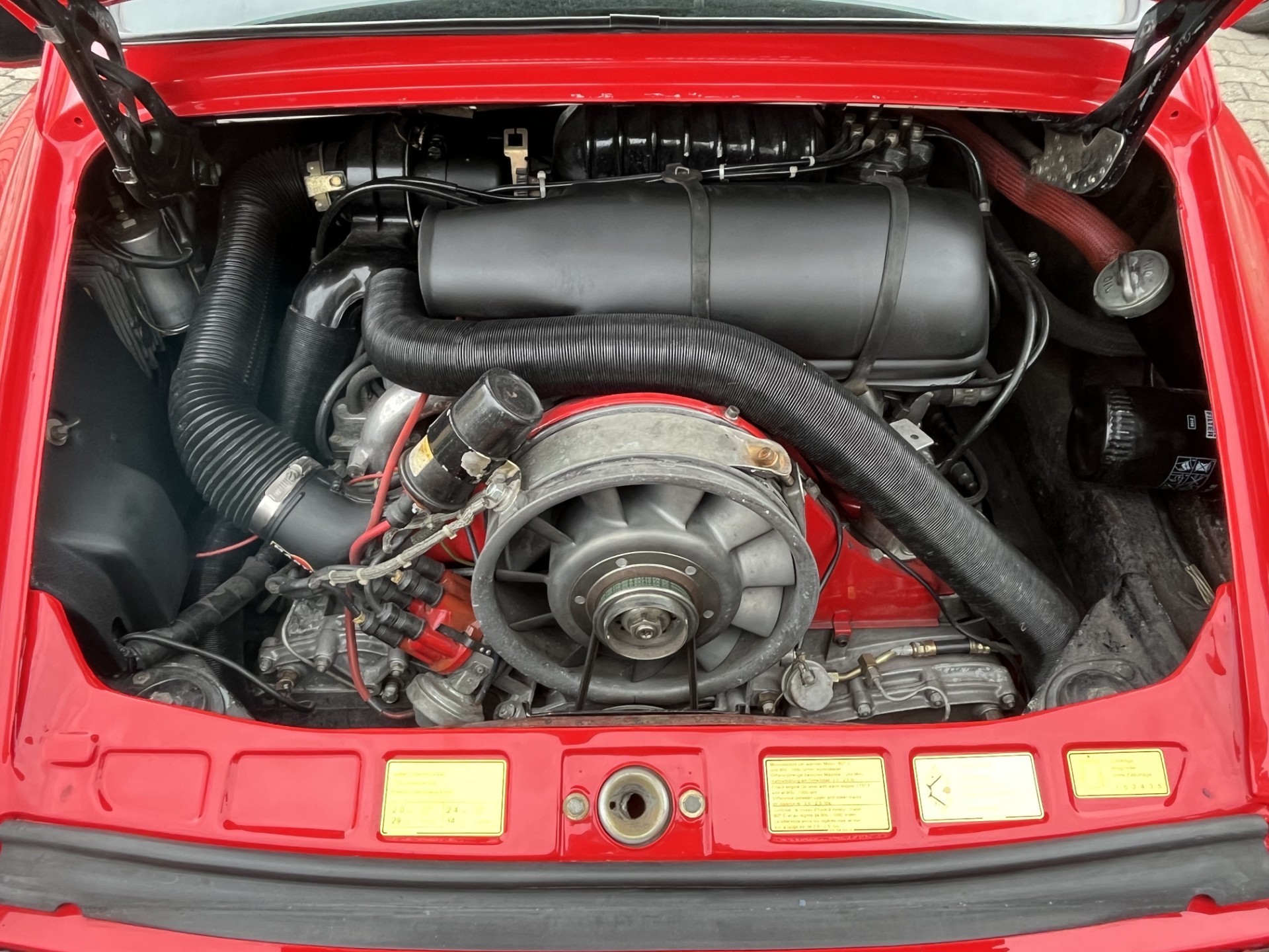 PORSCHE 911 SC-image-7