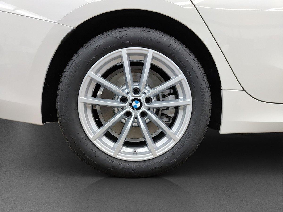 BMW 330d xDrive SAG-image-11