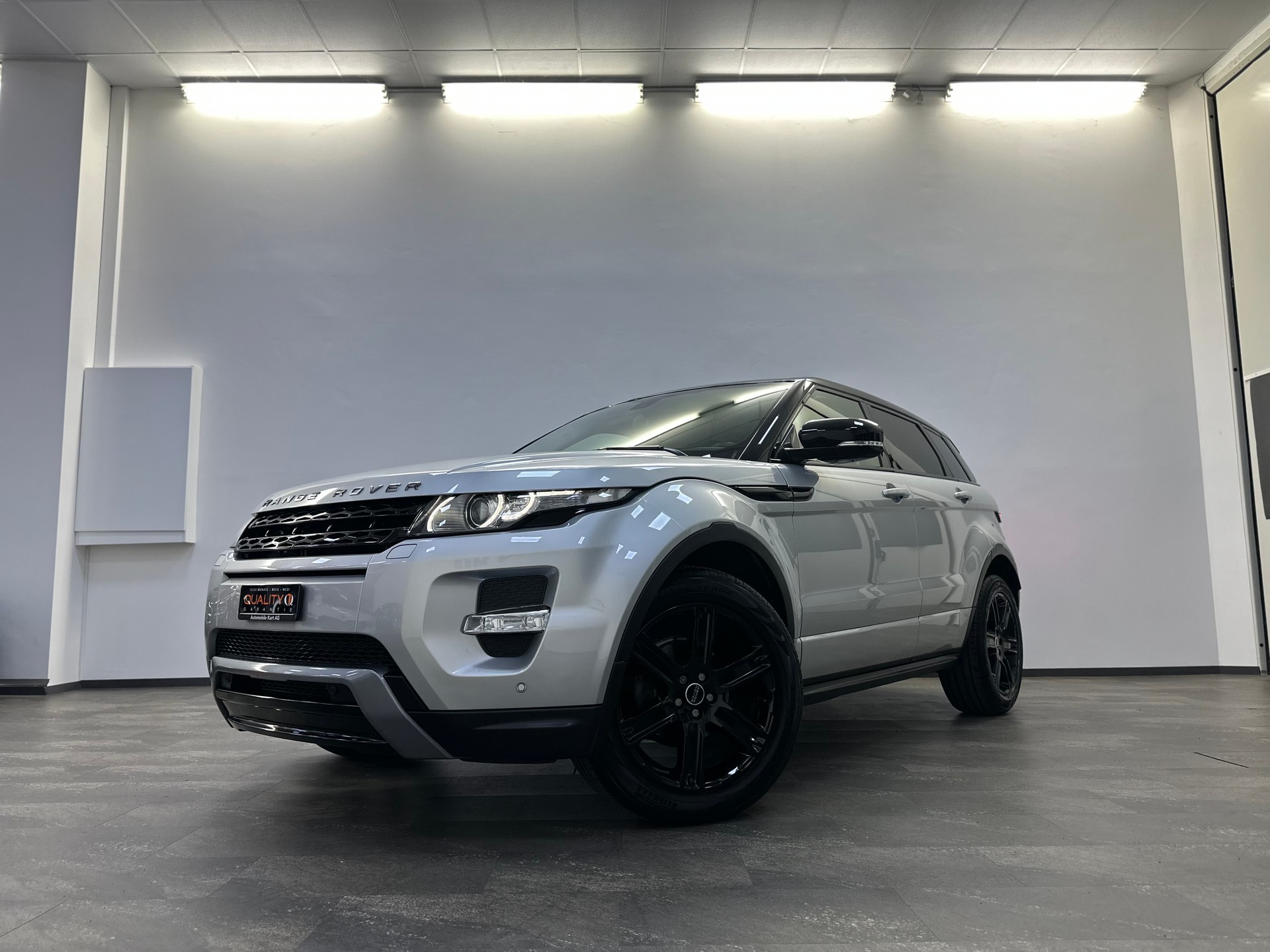 LAND ROVER Range Rover Evoque 2.0 Si4 Dynamic AT6-image-1