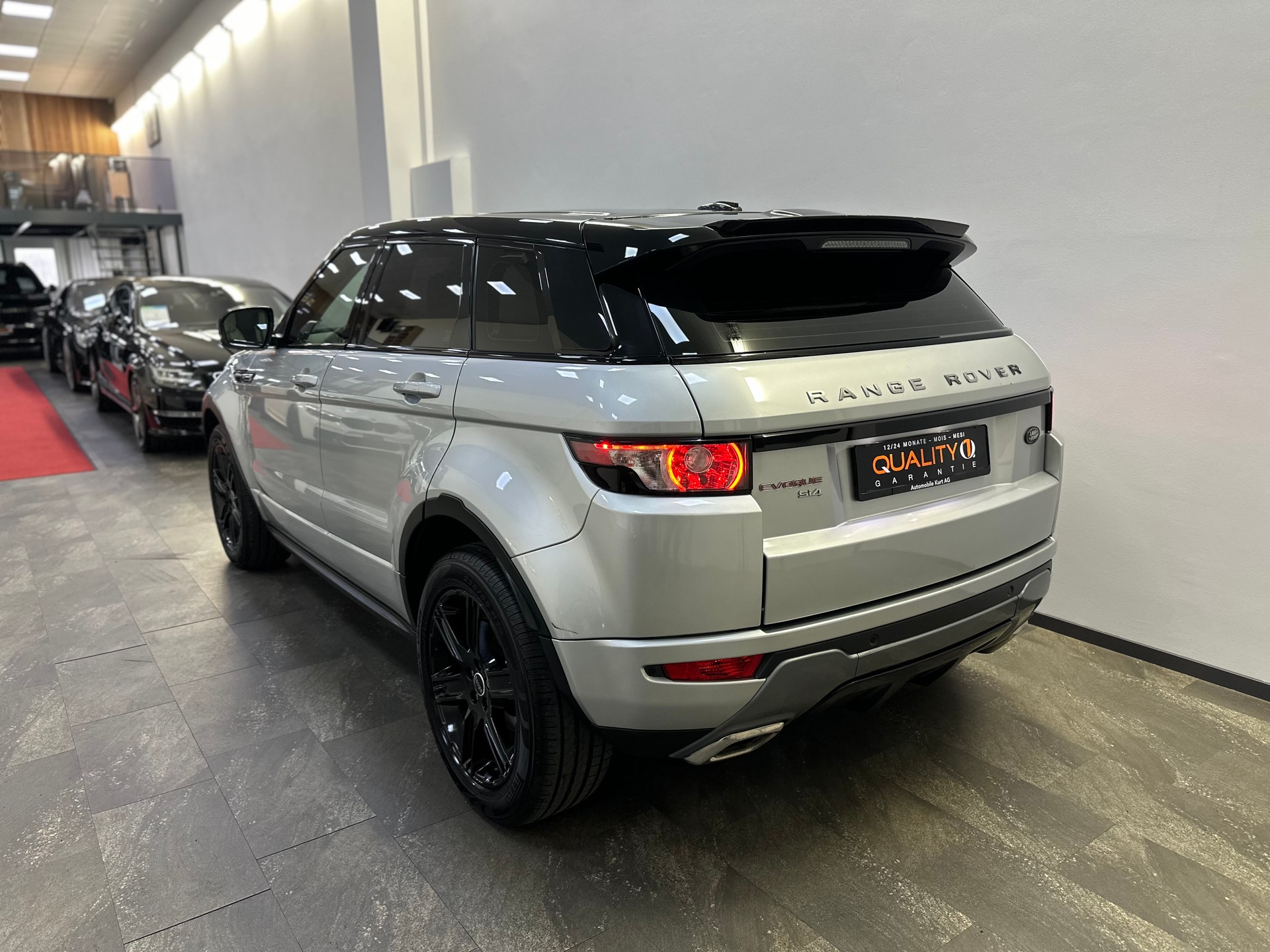 LAND ROVER Range Rover Evoque 2.0 Si4 Dynamic AT6-image-3