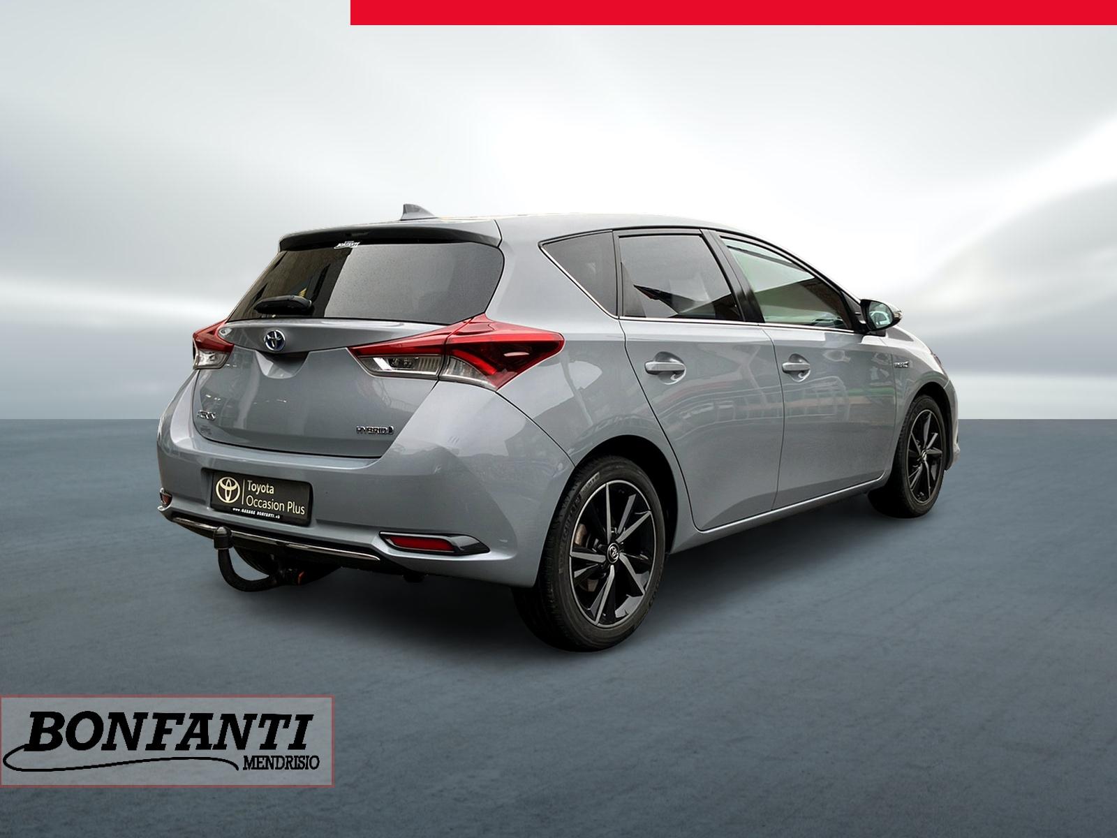 TOYOTA Auris 1.8 HSD Trend-image-8