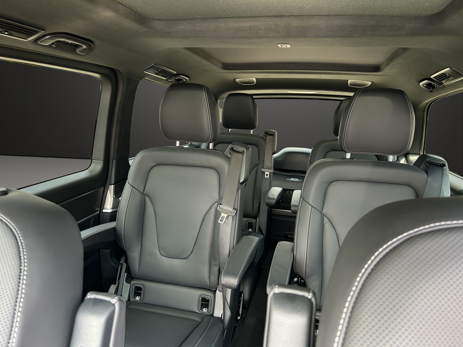 MERCEDES-BENZ V 300 d lang Exclusive 4Matic 9G-Tronic-image-7