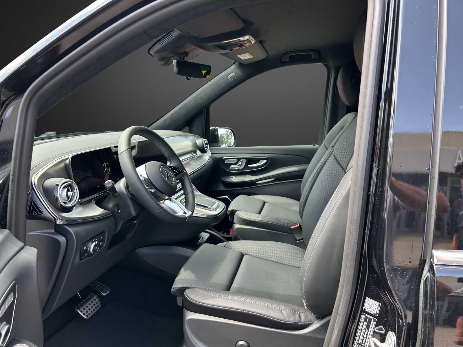 MERCEDES-BENZ V 300 d lang Exclusive 4Matic 9G-Tronic-image-6