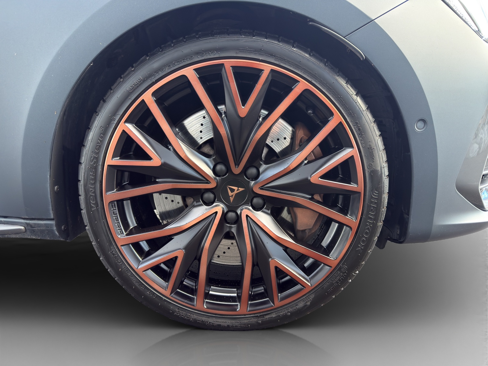 CUPRA LEON ST 2.0 TSI VZ DSG 4Drive-image-13