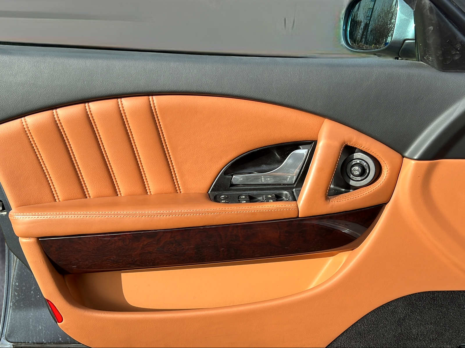 MASERATI Quattroporte 4.2 V8 DuoSelect-image-18