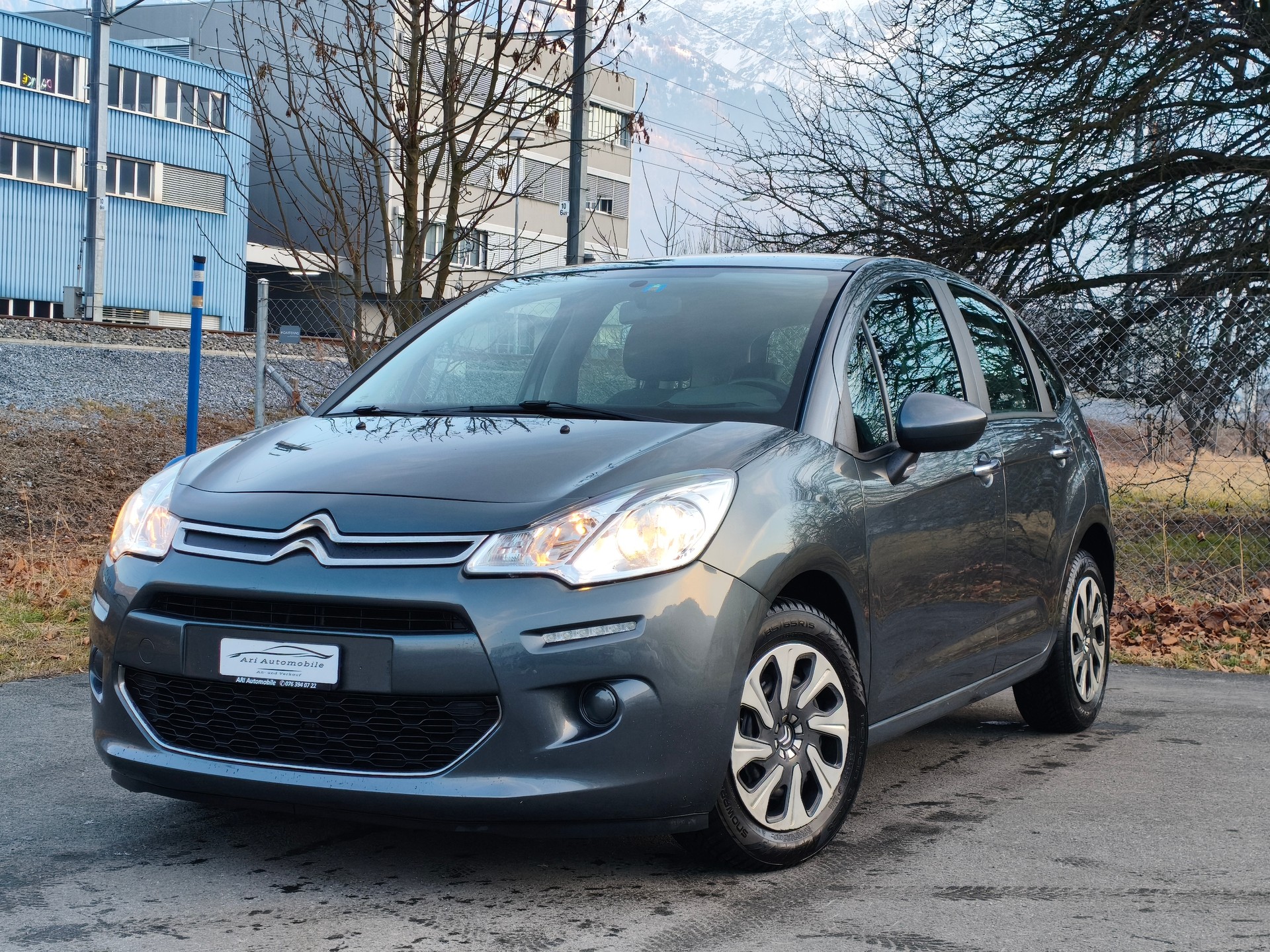 CITROEN C3 1.2i Tonic-image-1