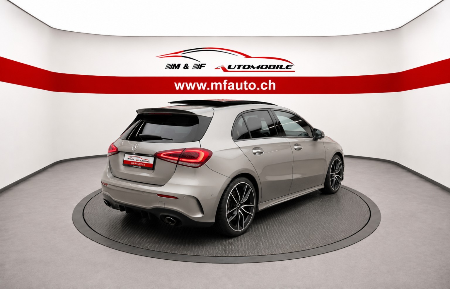 MERCEDES-BENZ A 35 AMG 4matic-image-4