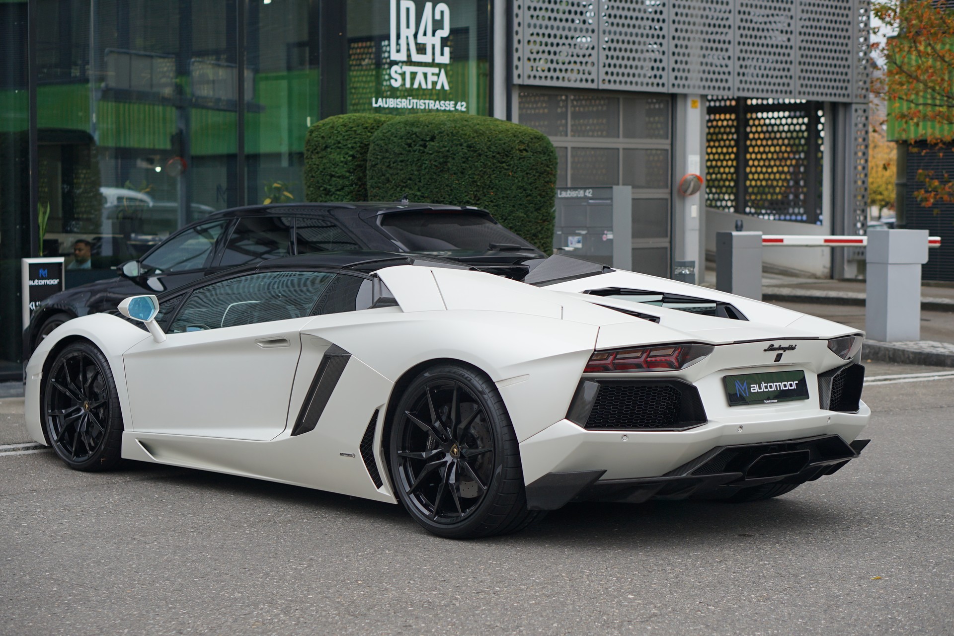 LAMBORGHINI Aventador LP700-4 Roadster E-Gear *SONDERPREIS!* *Unikat* *Novitec* *Mattlackierung*-image-5