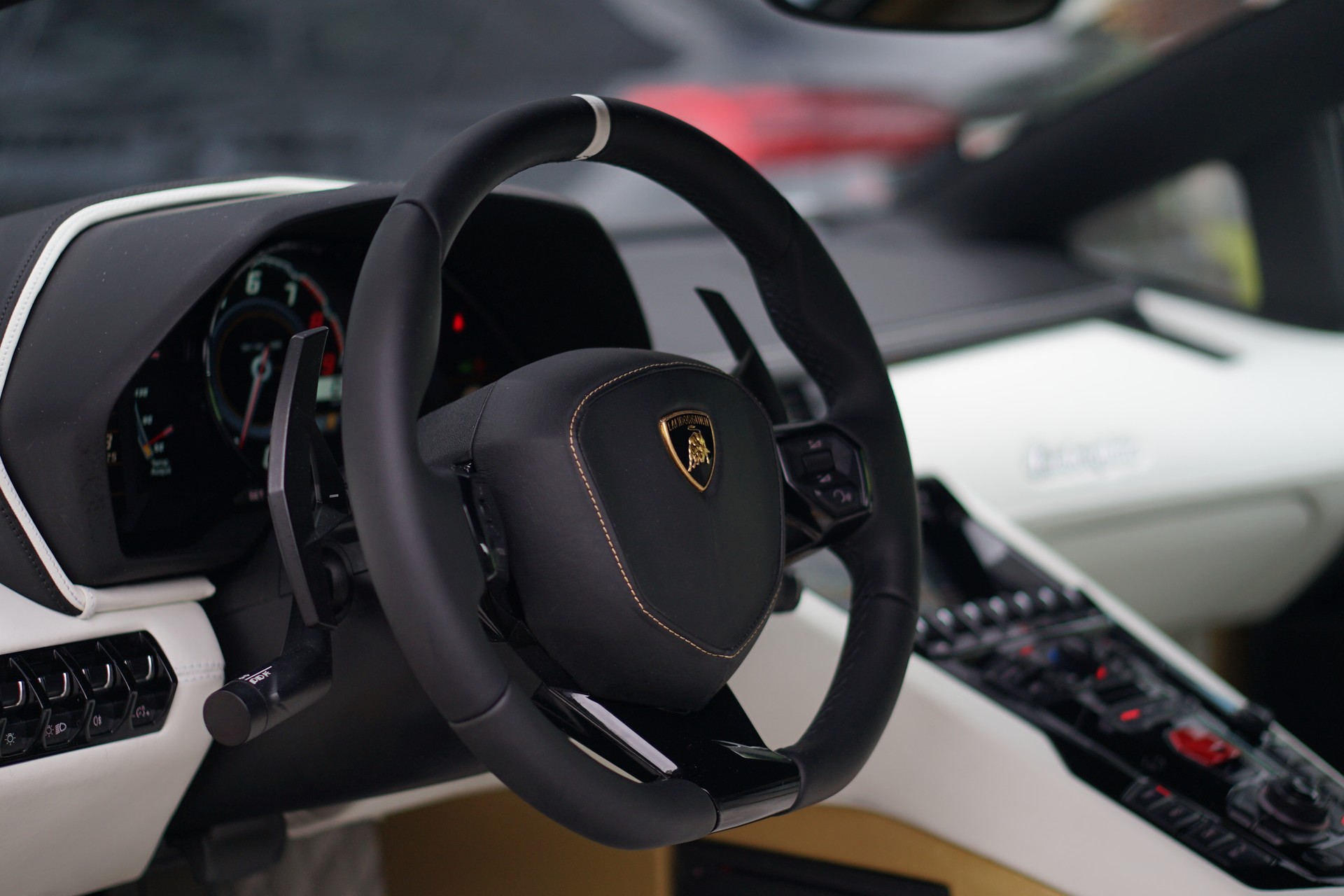 LAMBORGHINI Aventador LP700-4 Roadster E-Gear *SONDERPREIS!* *Unikat* *Novitec* *Mattlackierung*-image-40