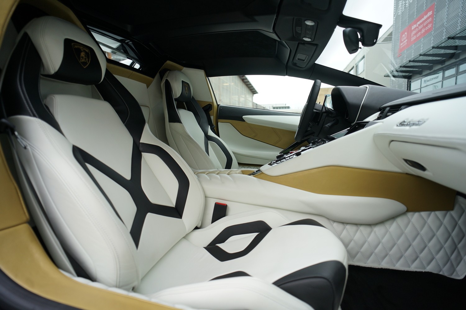 LAMBORGHINI Aventador LP700-4 Roadster E-Gear *SONDERPREIS!* *Unikat* *Novitec* *Mattlackierung*-image-15