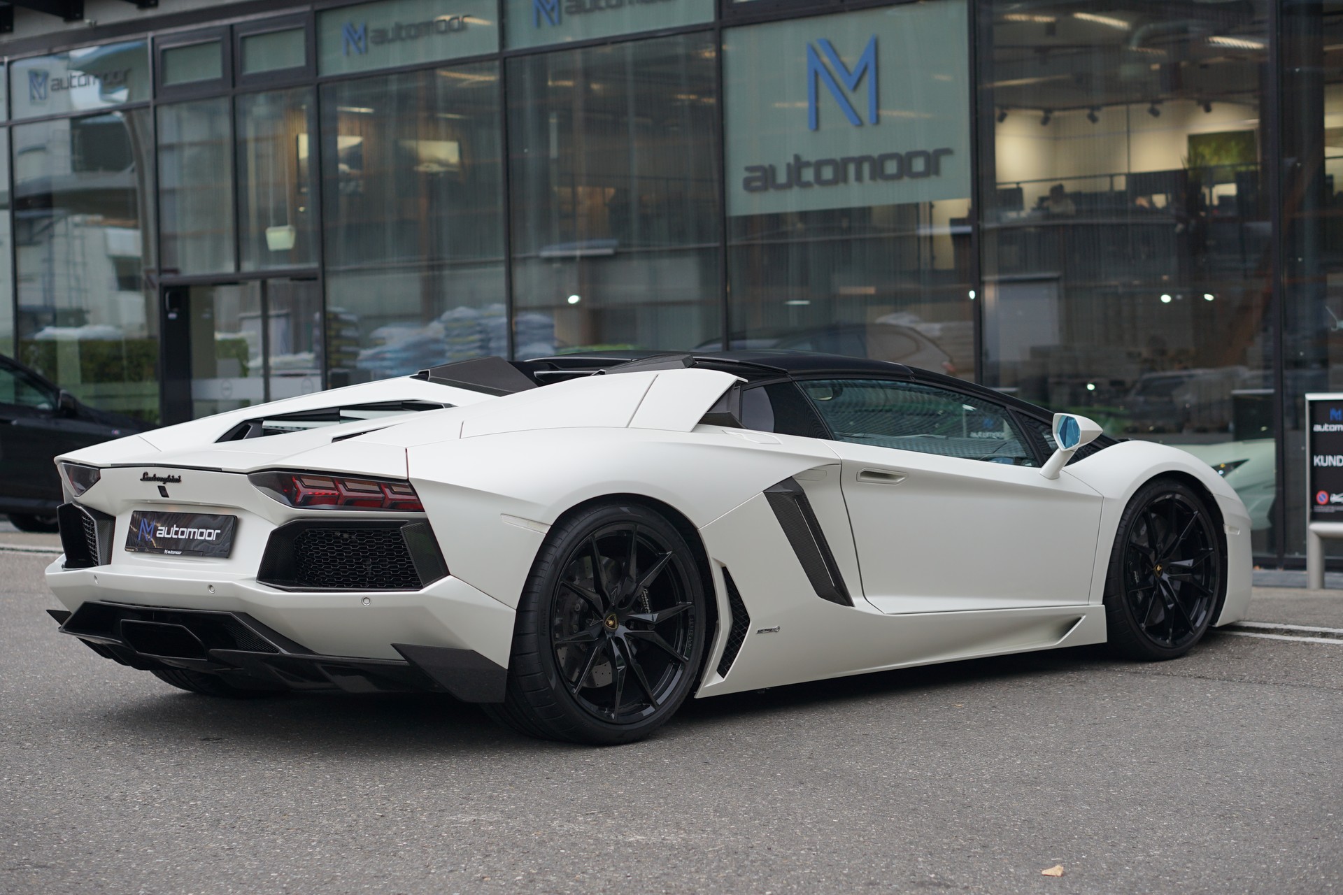 LAMBORGHINI Aventador LP700-4 Roadster E-Gear *SONDERPREIS!* *Unikat* *Novitec* *Mattlackierung*-image-7