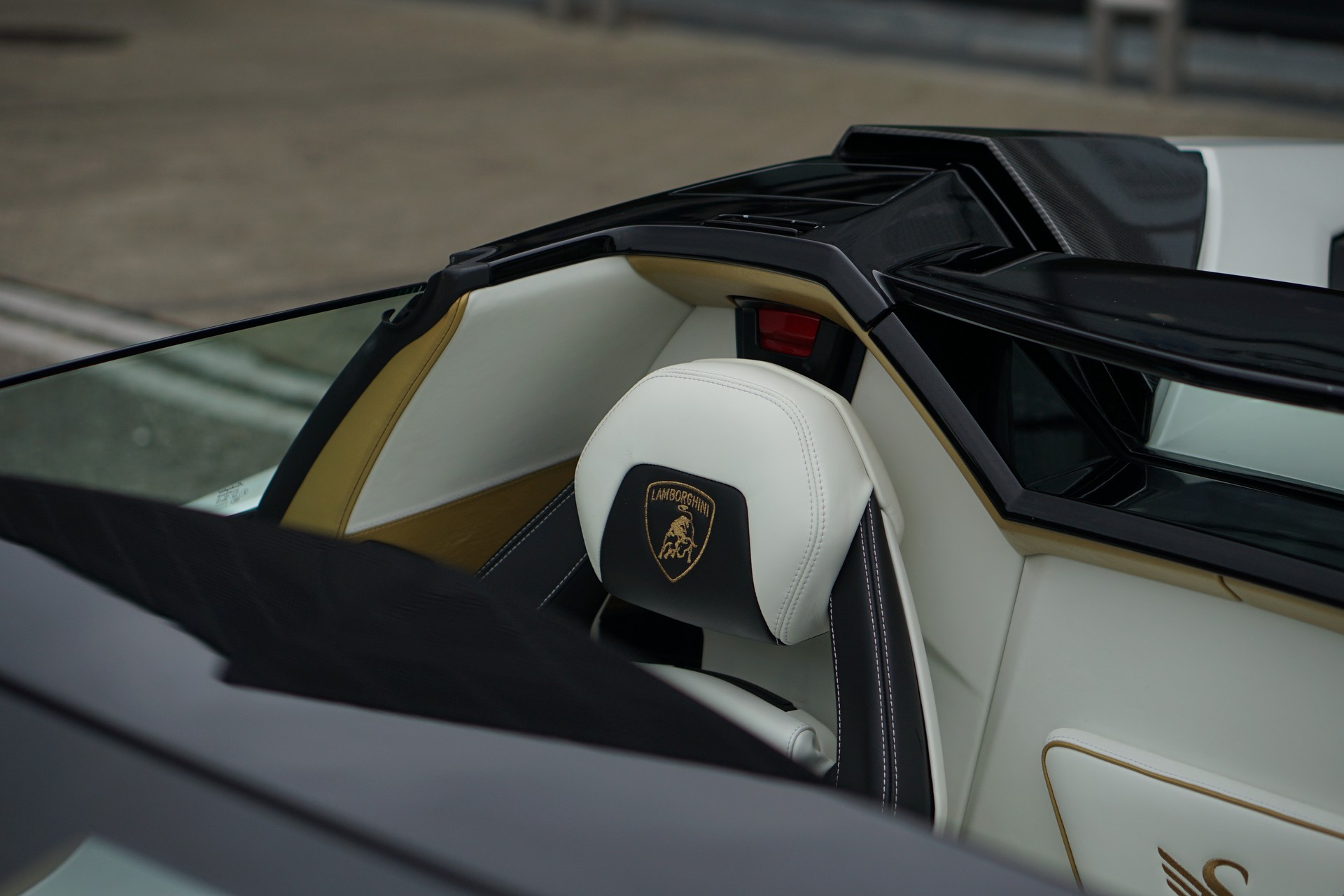 LAMBORGHINI Aventador LP700-4 Roadster E-Gear *SONDERPREIS!* *Unikat* *Novitec* *Mattlackierung*-image-36