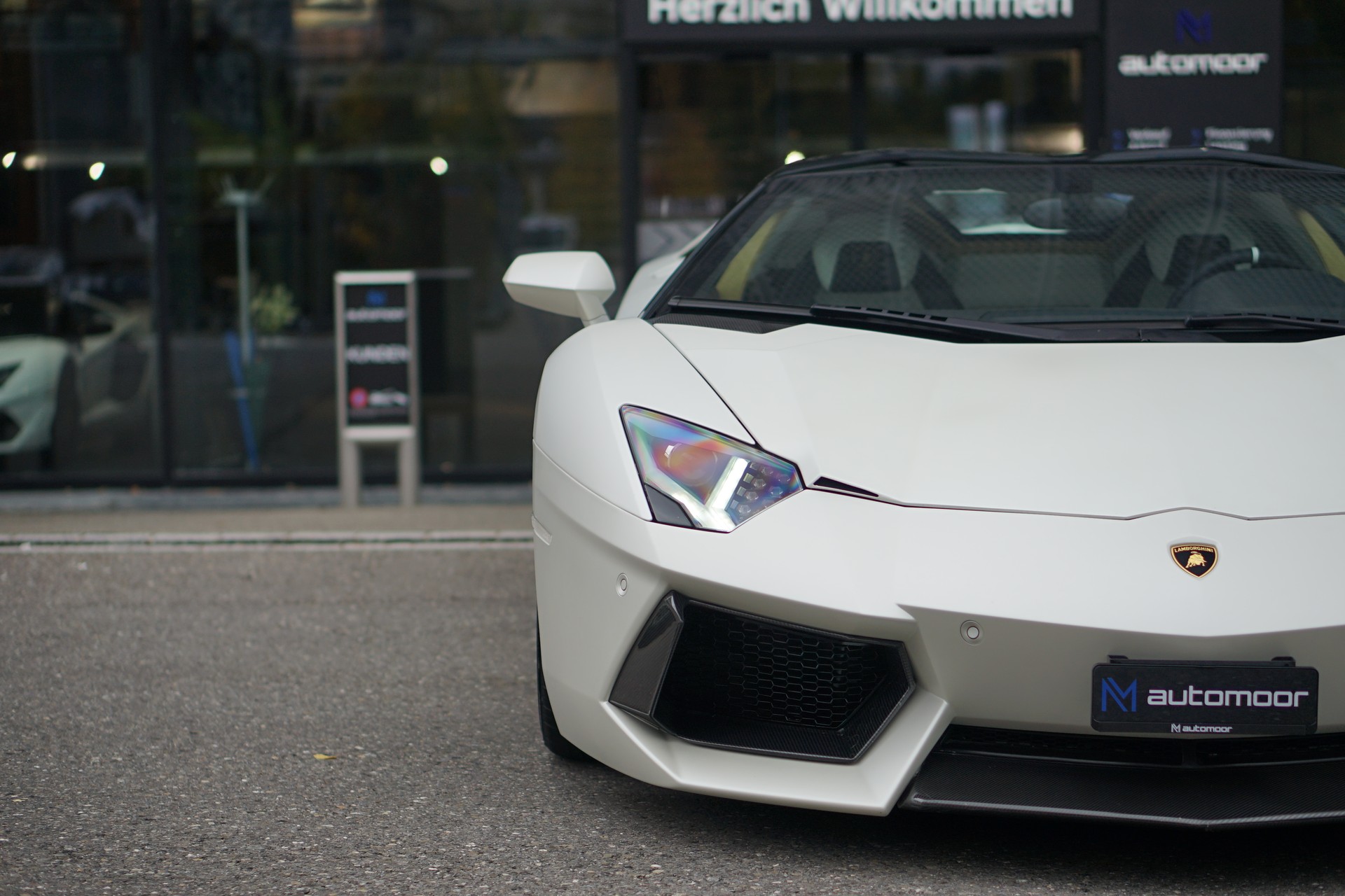 LAMBORGHINI Aventador LP700-4 Roadster E-Gear *SONDERPREIS!* *Unikat* *Novitec* *Mattlackierung*-image-31