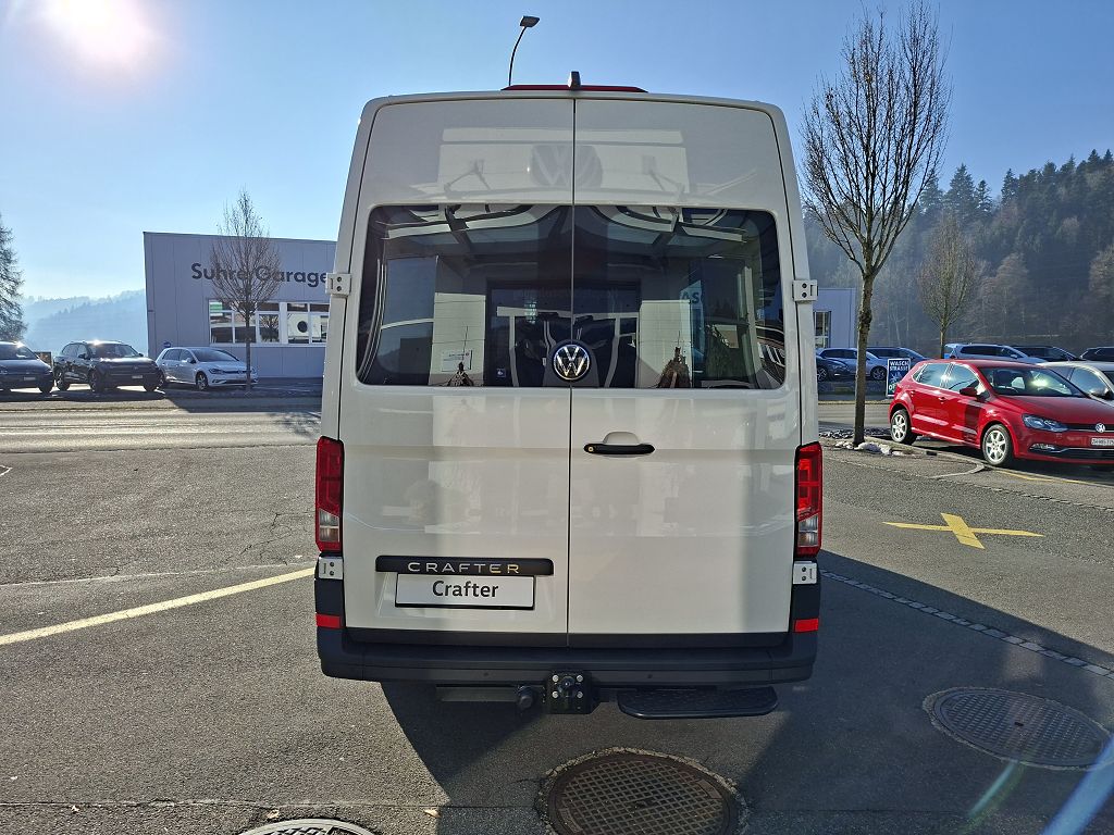 VW Crafter 35 2.0 TDI L3 HD A-image-4