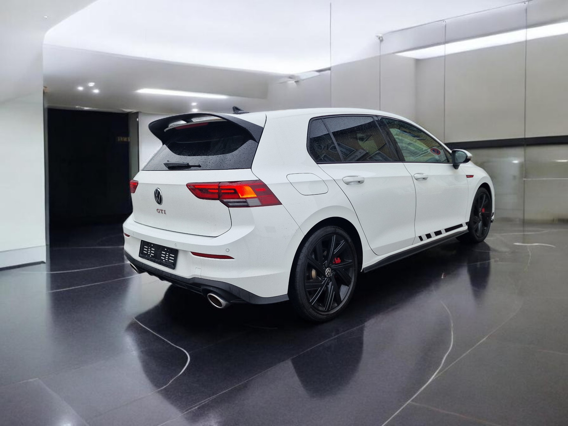 VW Golf 2.0 TSI GTI Clubsport DSG 36Mt Gara-image-7