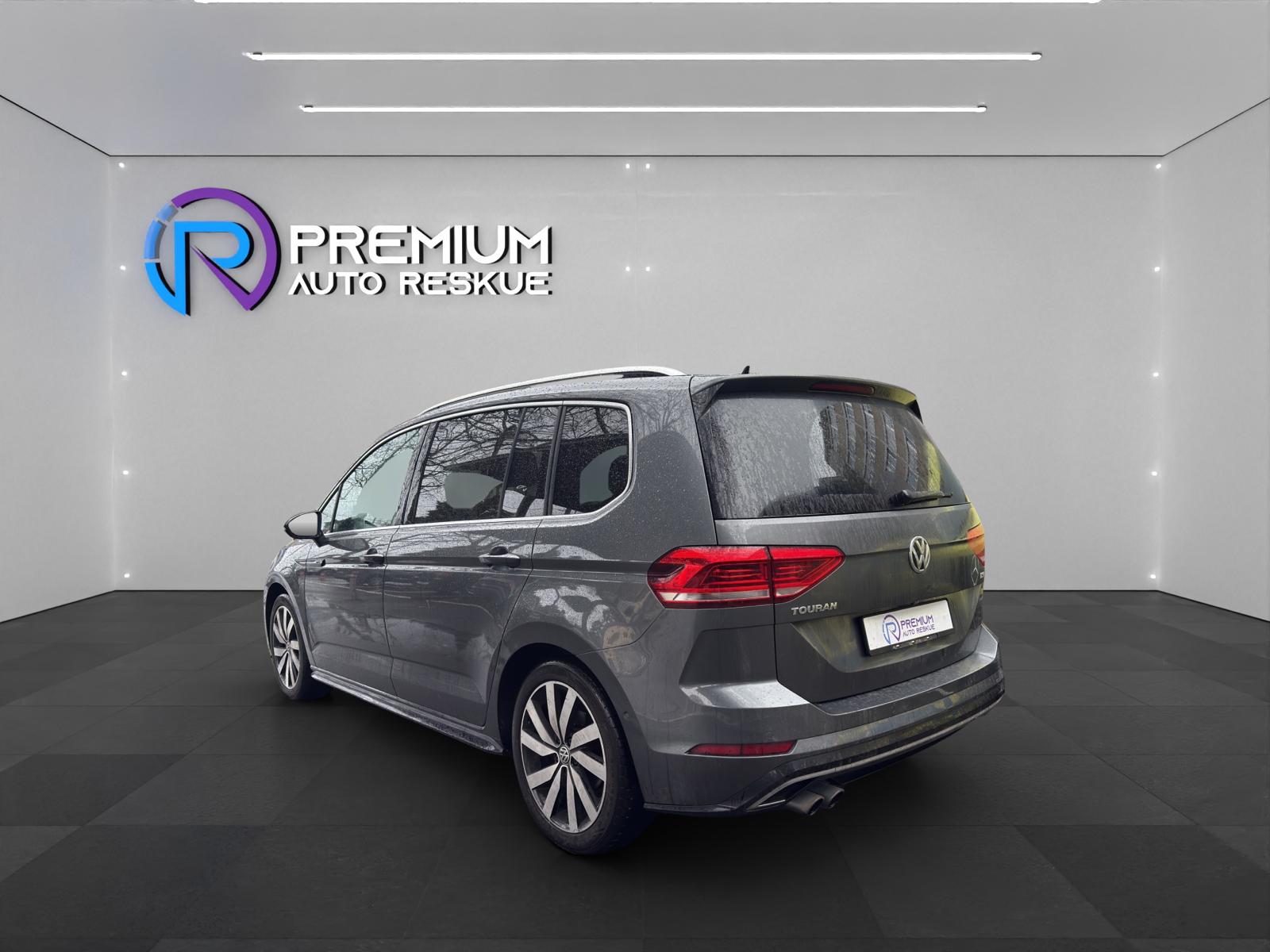 VW Touran 1.4 TSI BlueMotion Technology Sport DSG-image-3