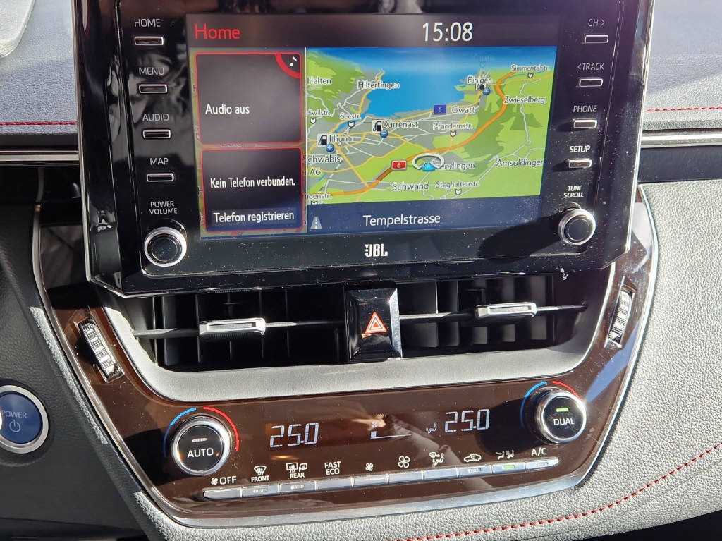 TOYOTA Corolla 2.0 HSD Style-image-11