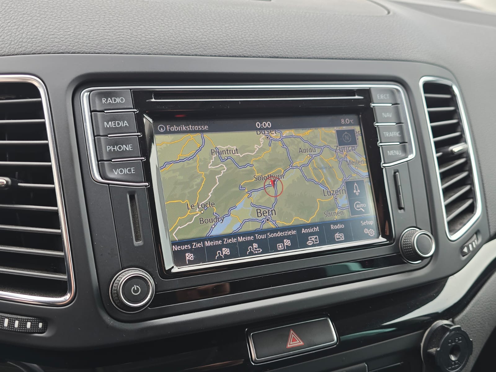 VW Sharan 2.0 TSI BMT Highline DSG-image-17